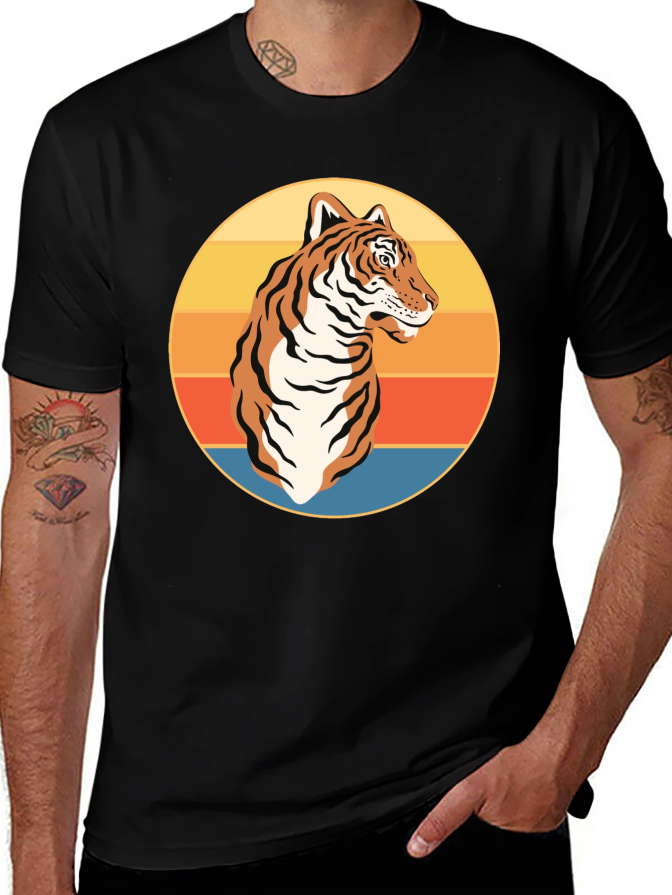 Variant 13 of Retro Tiger Graphic T-Shirt