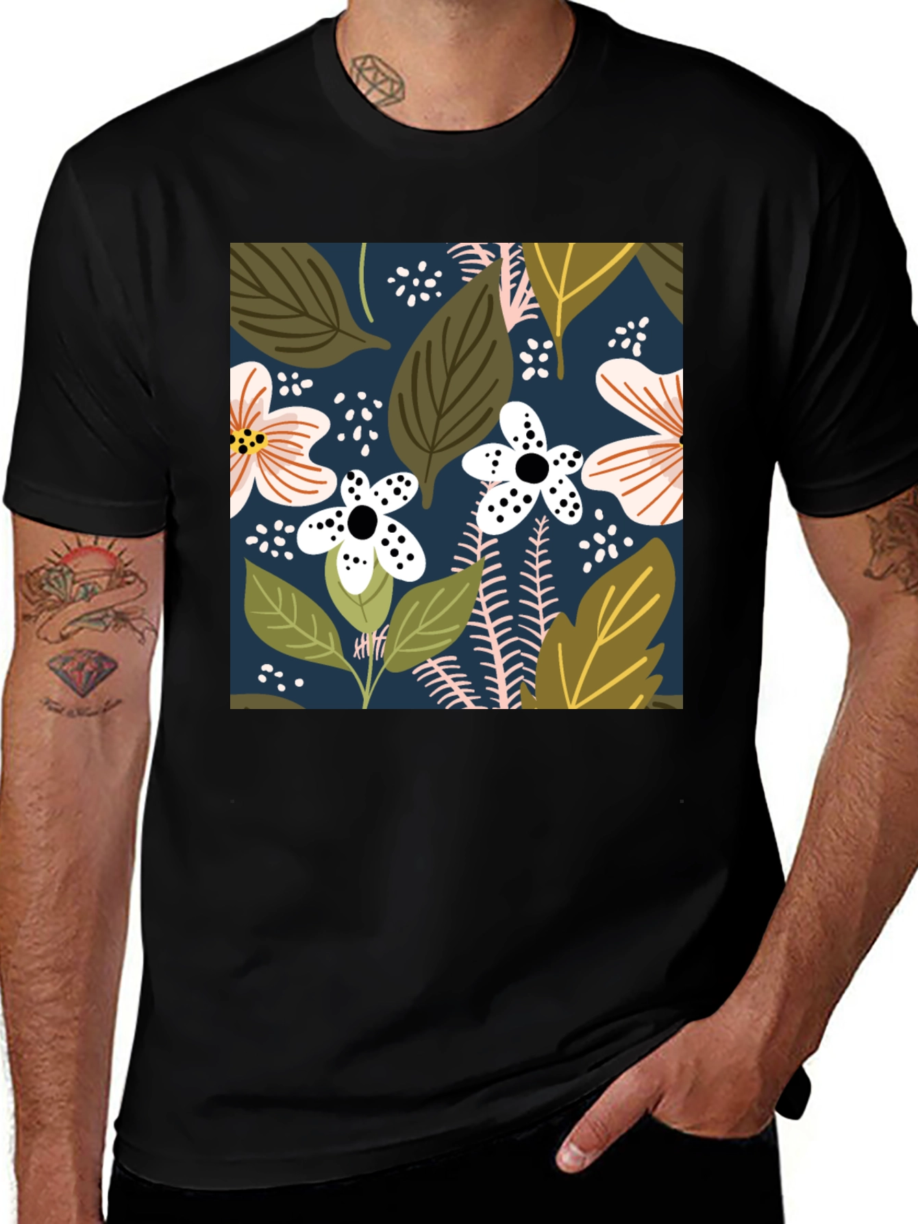 Variant 25 of Floral Print Black T-Shirt