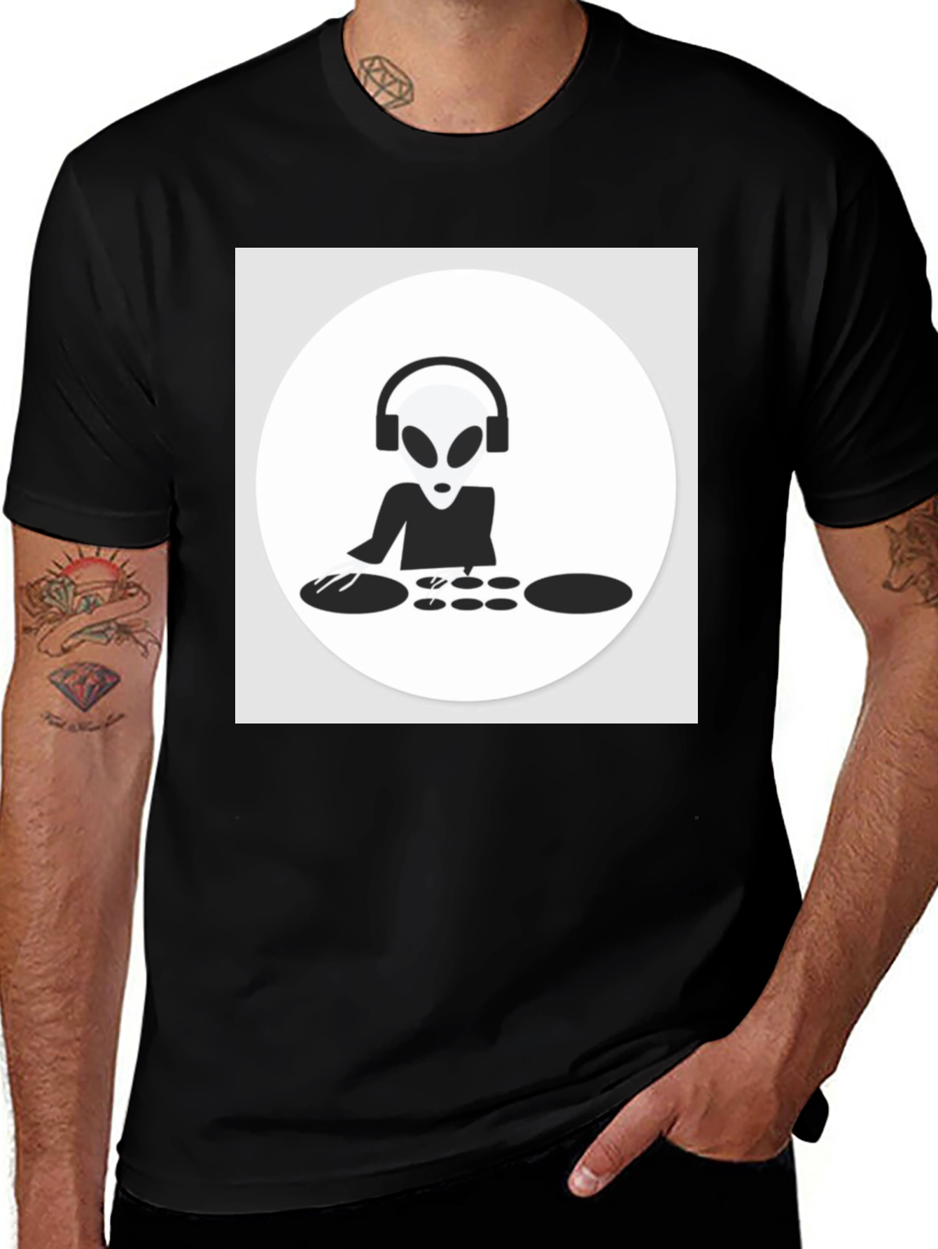 Variant 9 of DJ Alien T-Shirt - Black Cotton Graphic Tee