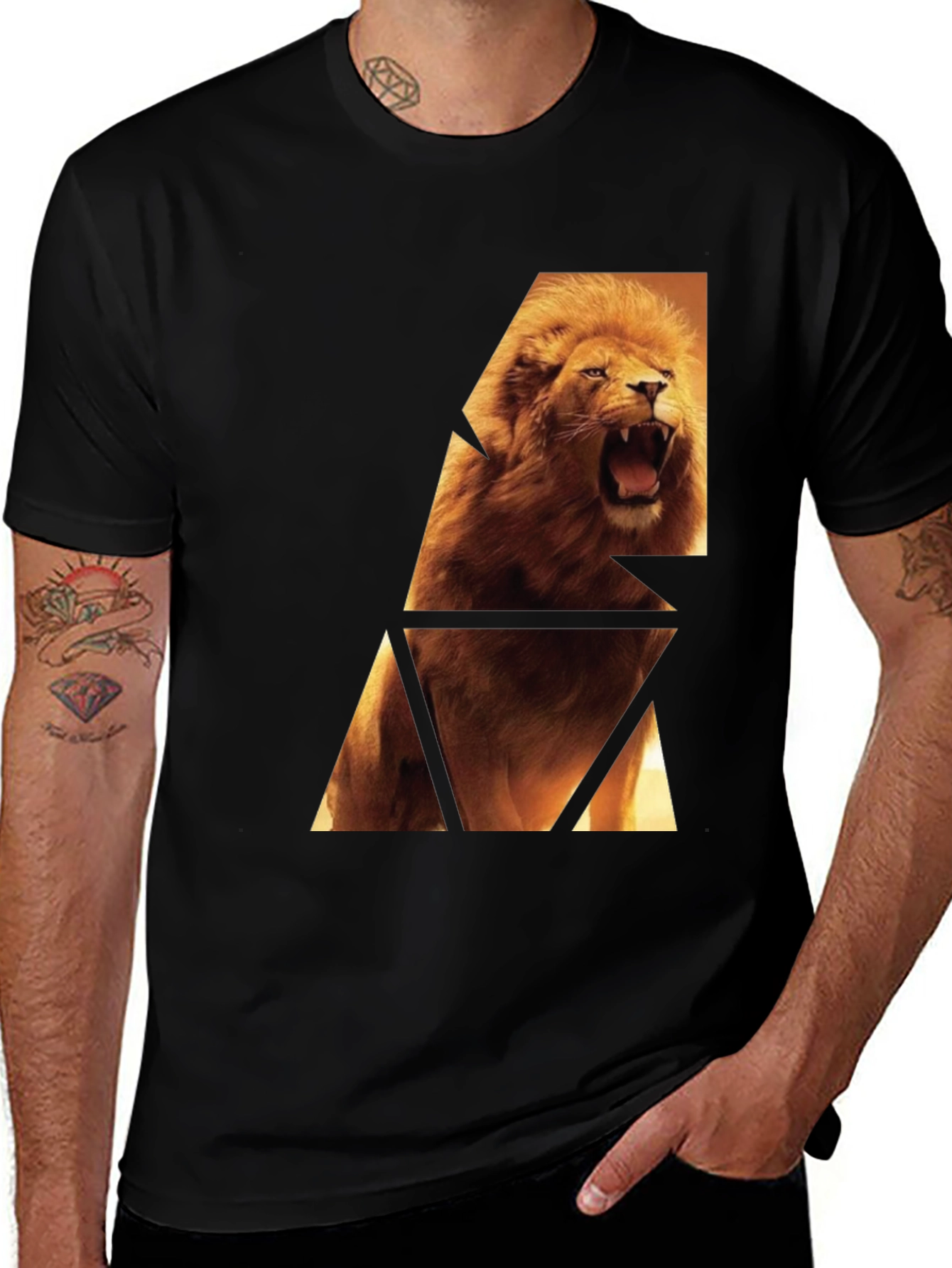 Variant 7 of Lion Graphic Print Black T-Shirt