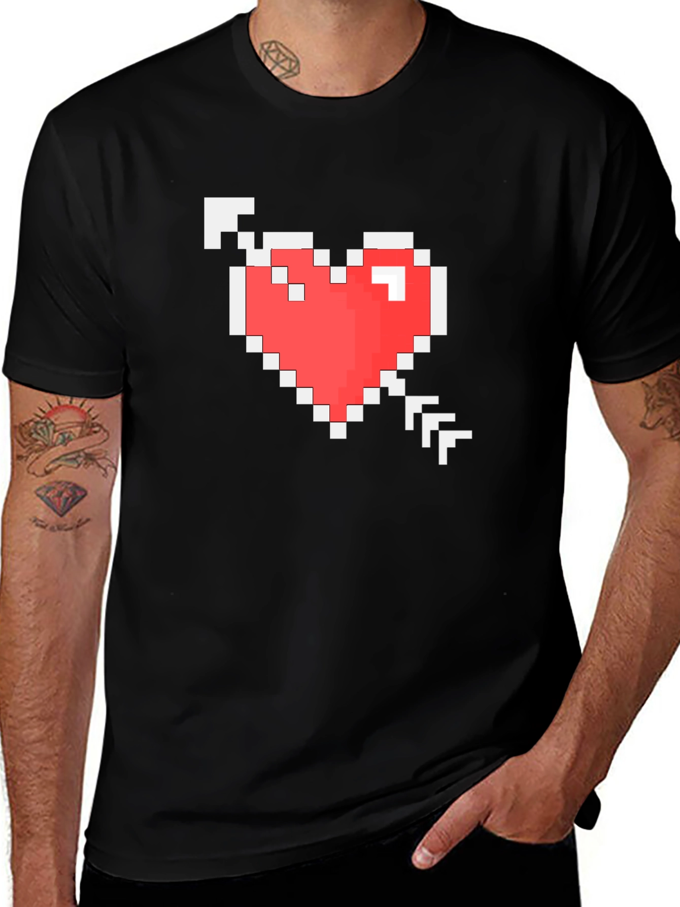 Pixel Heart Arrow Graphic T-Shirt - Black