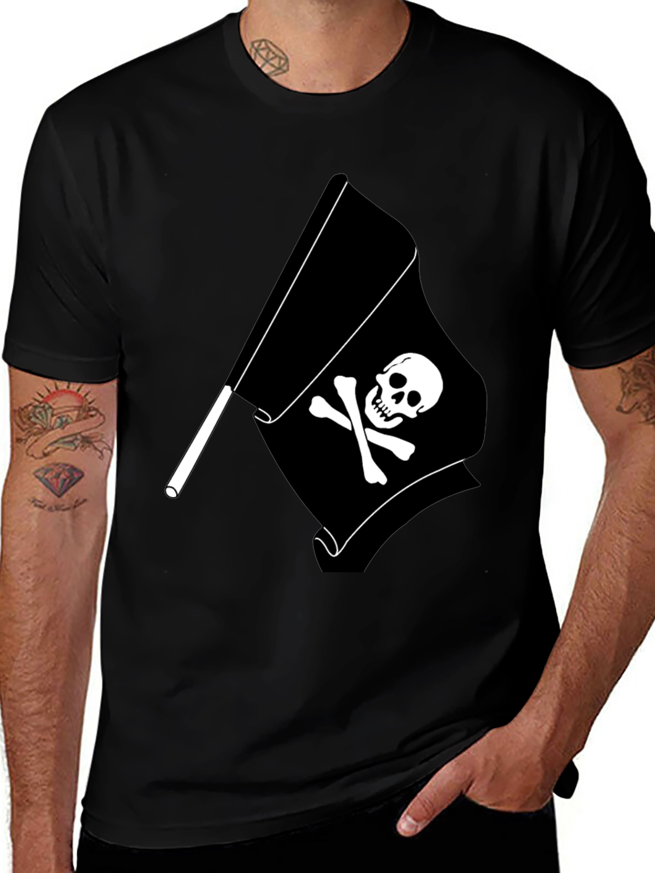 Pirate Flag Graphic Tee - Skull & Crossbones Black T-Shirt