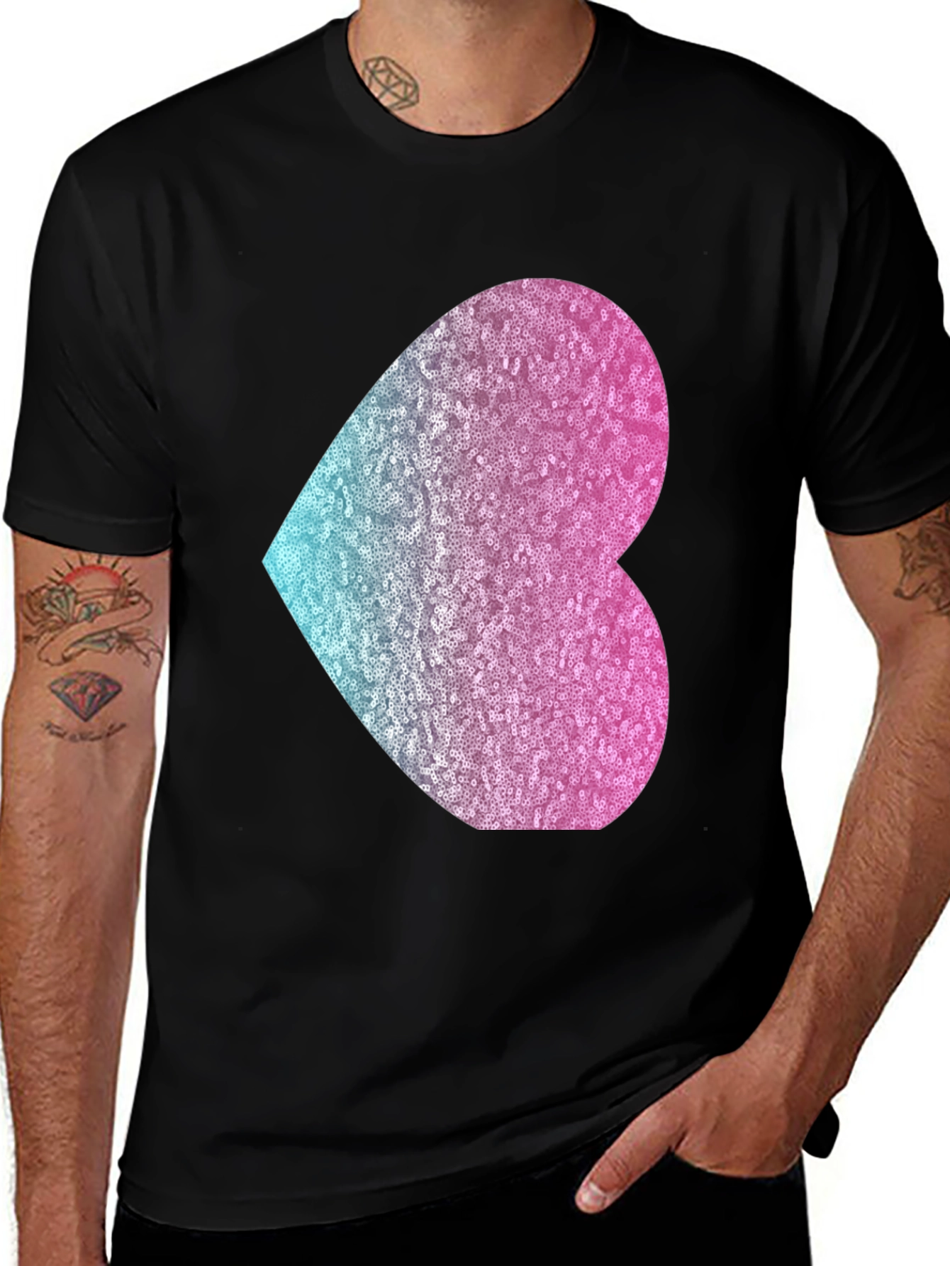 Variant 22 of Gradient Heart Graphic T-Shirt - Black