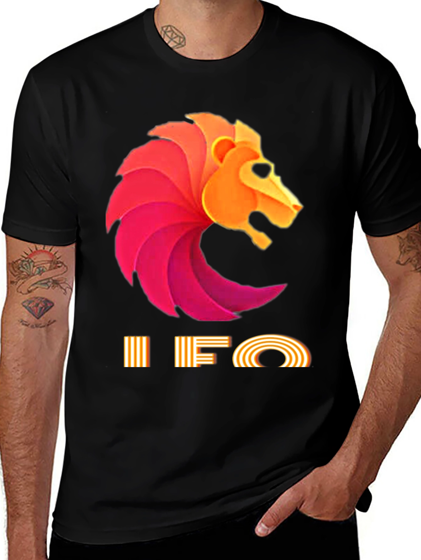 Leo Zodiac Graphic Tee - Striking Lion Design