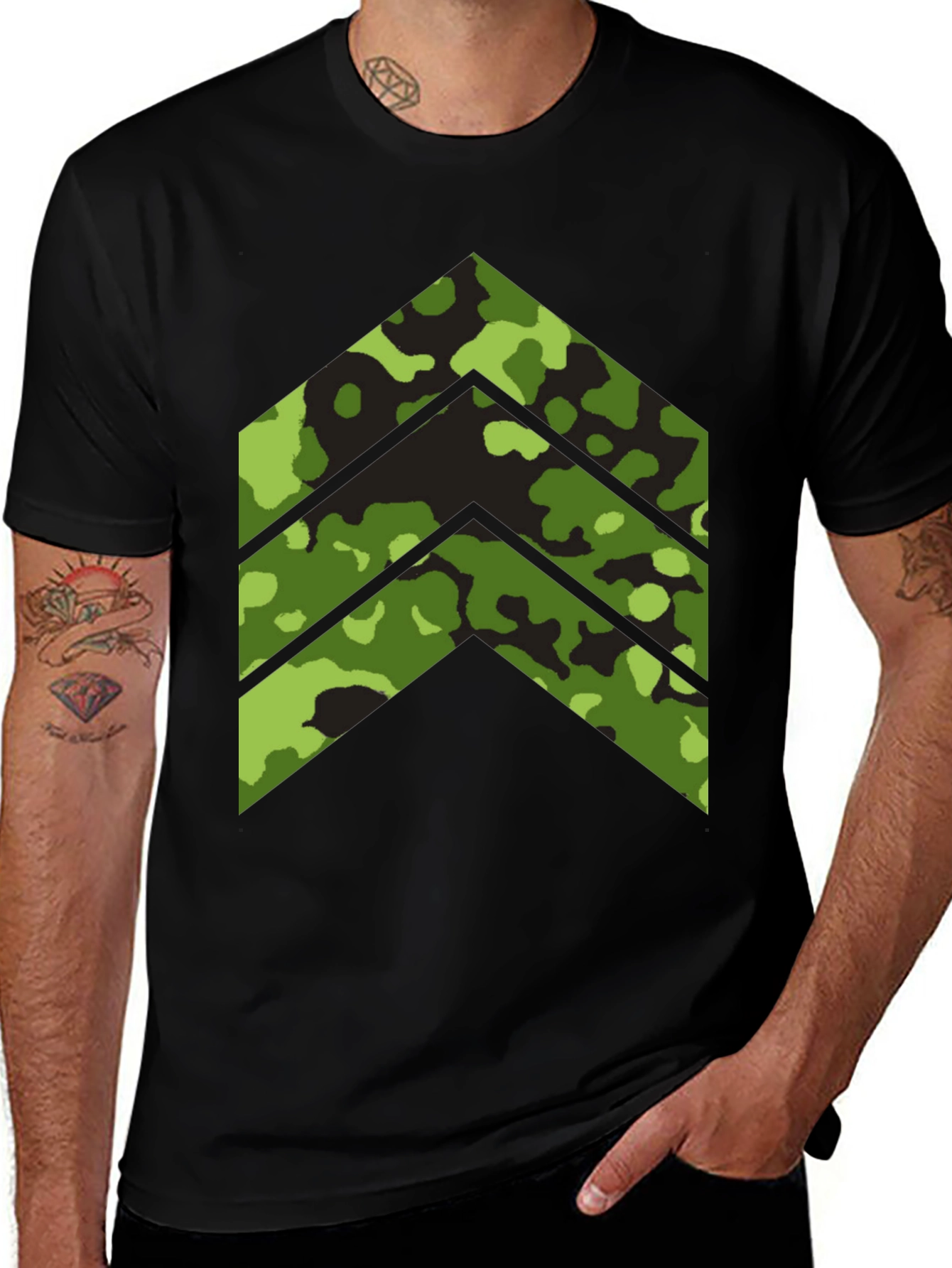 Variant 26 of Camo Arrow Graphic Tee - Stylish Menswear