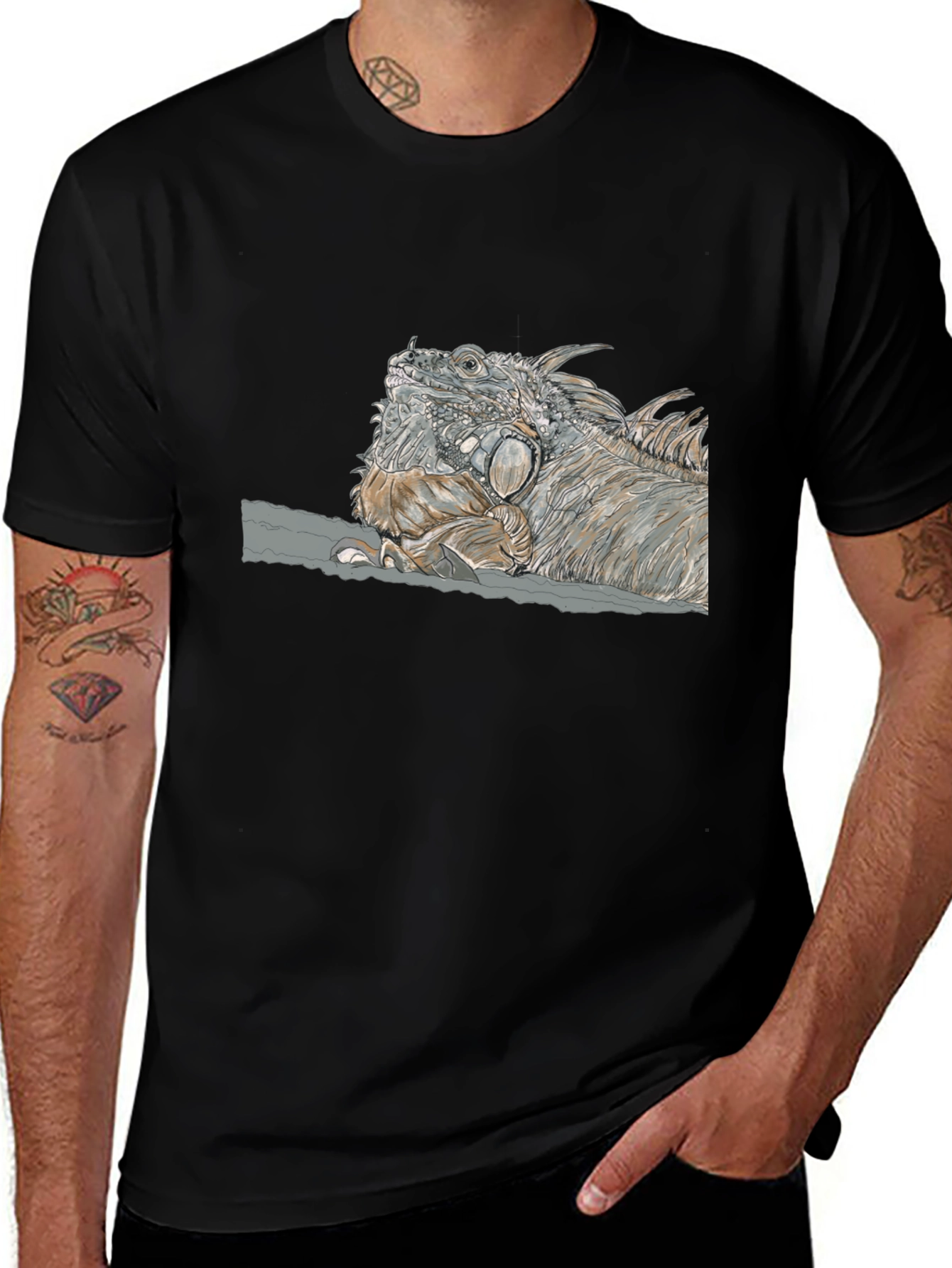 Iguana Graphic Tee - Cool Reptile Design