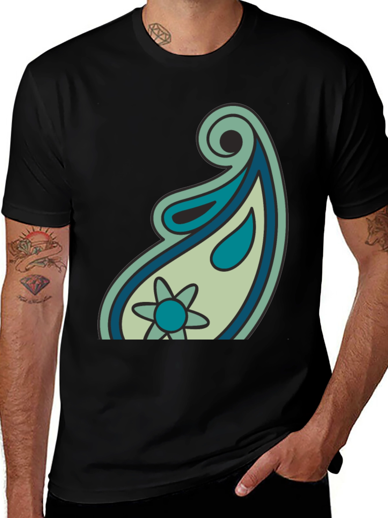 Variant 7 of Paisley Graphic Black T-Shirt - Casual Style