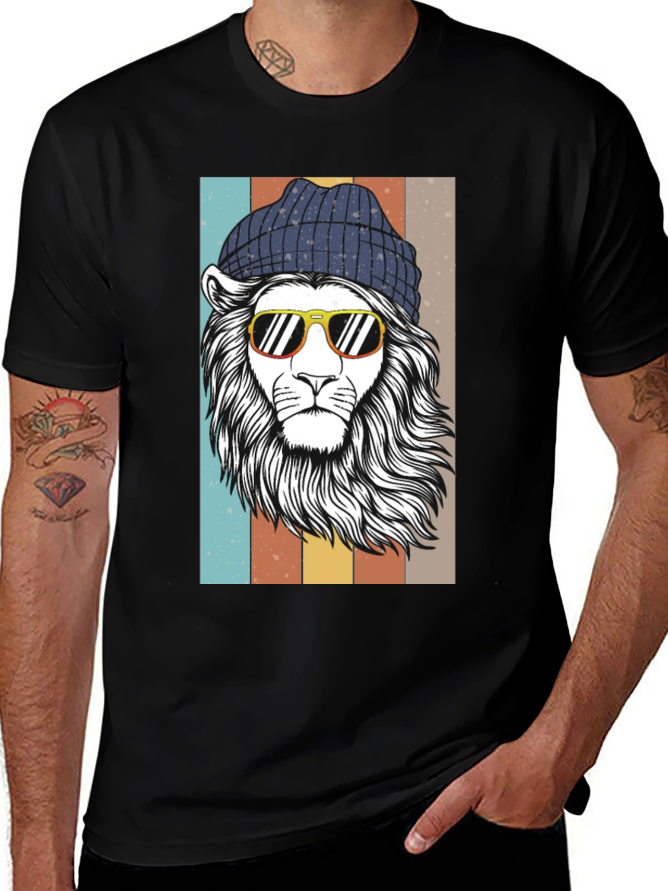 Variant 17 of Cool Lion Graphic T-Shirt - Black