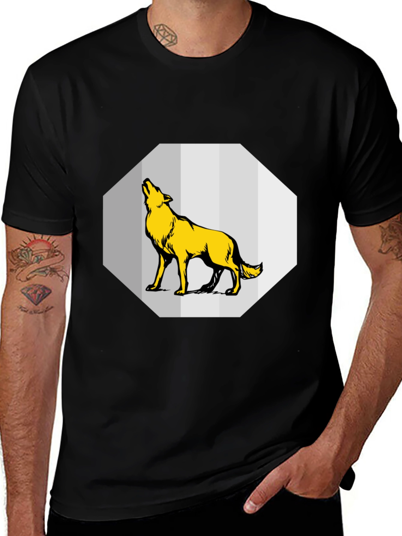 Variant 21 of Wolf Graphic Print Black T-Shirt