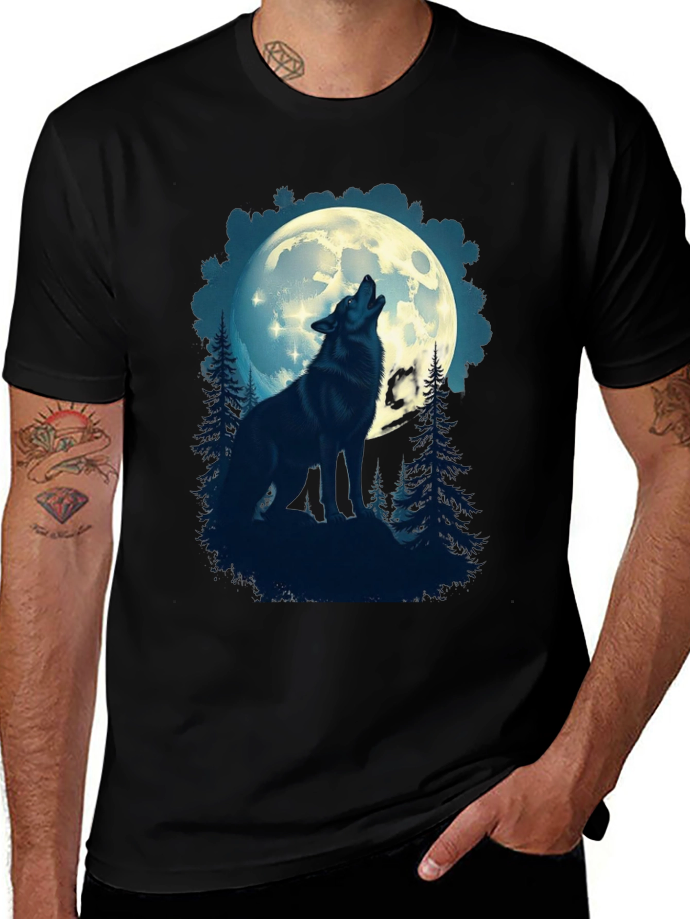Variant 10 of Wolf Howling at Moon Graphic T-Shirt