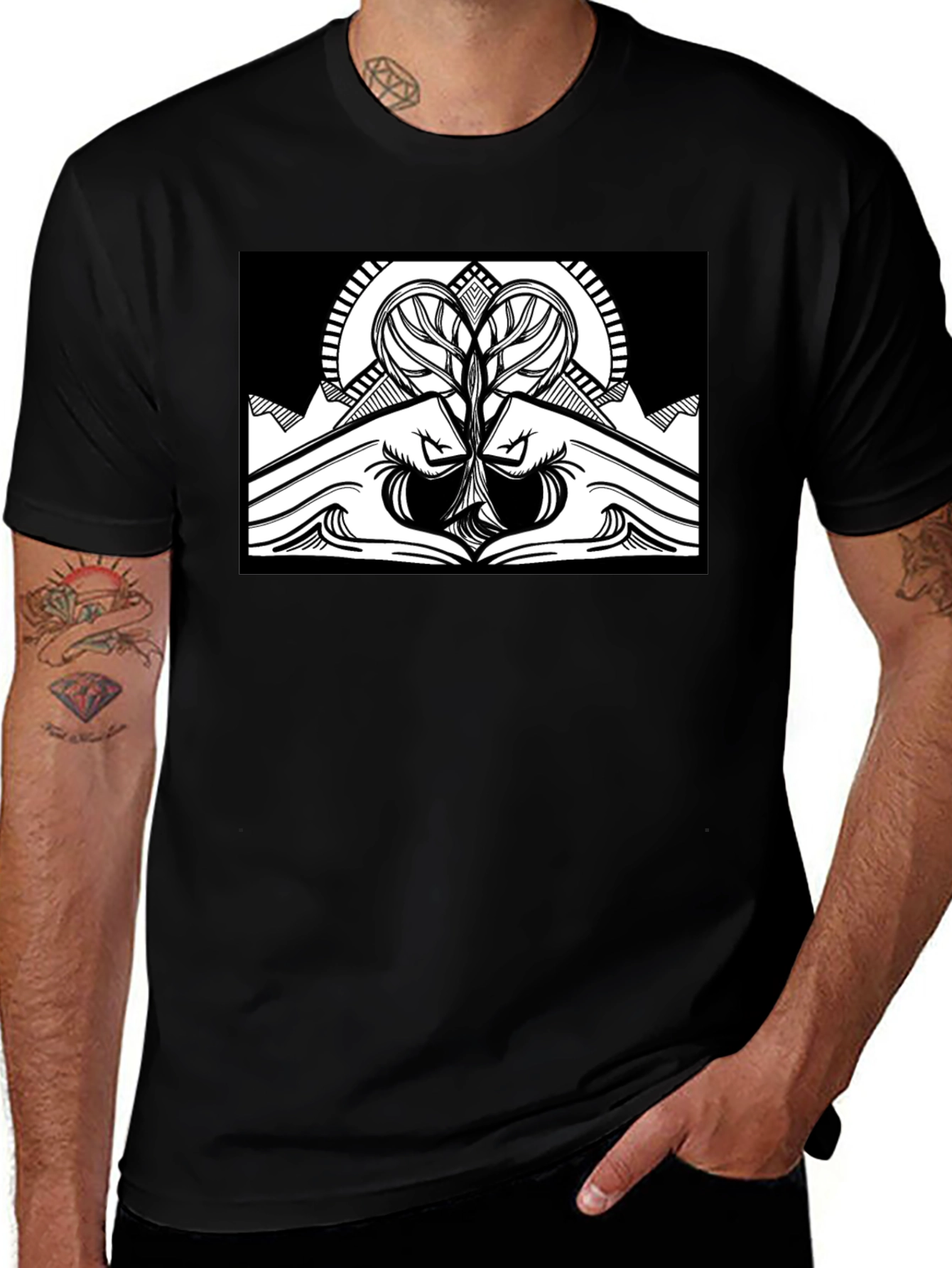 Variant 17 of Graphic Print Black T-Shirt