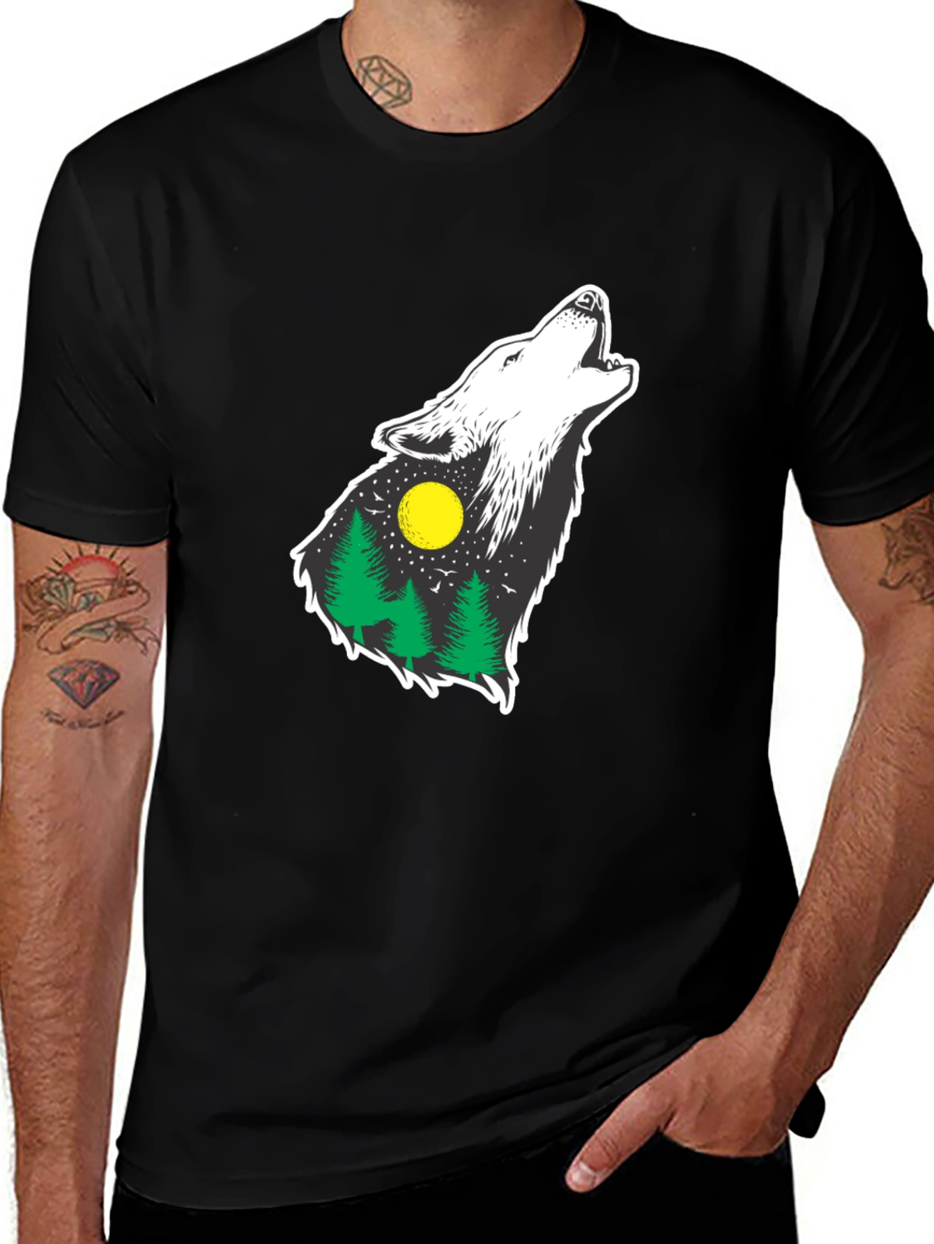 Variant 2 of Wolf Howling at Moon Graphic Tee
