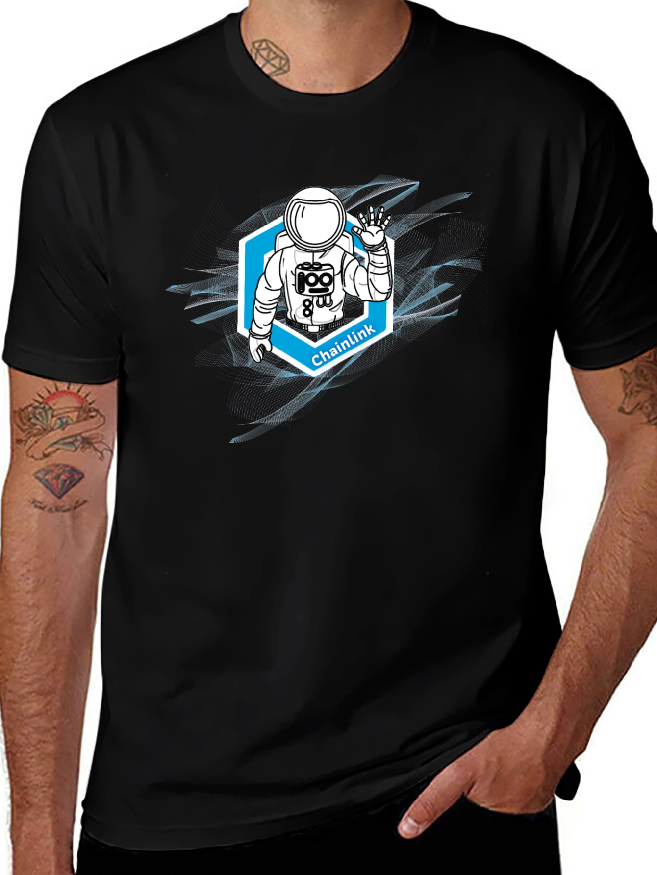 Variant 30 of Chainlink Astronaut Graphic T-Shirt