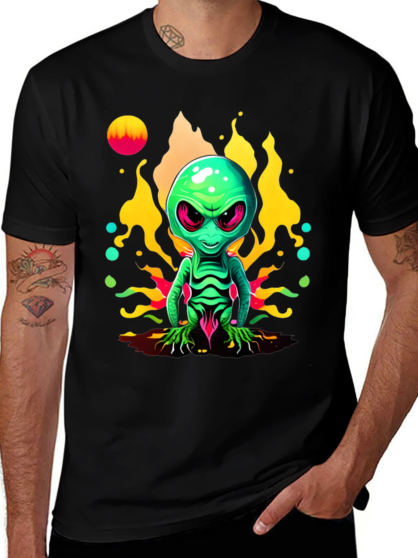 Variant 16 of Groovy Alien Graphic T-Shirt
