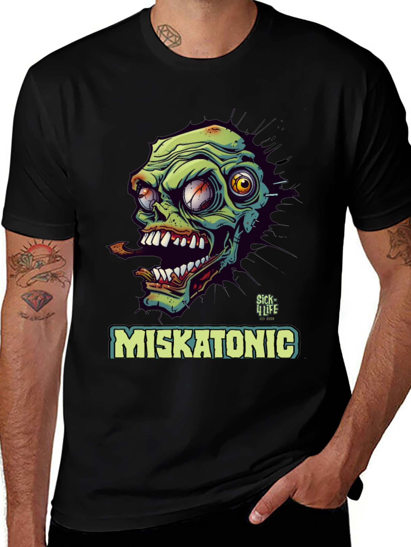 Variant 23 of Miskatonic Zombie T-Shirt - Unique Graphic Tee