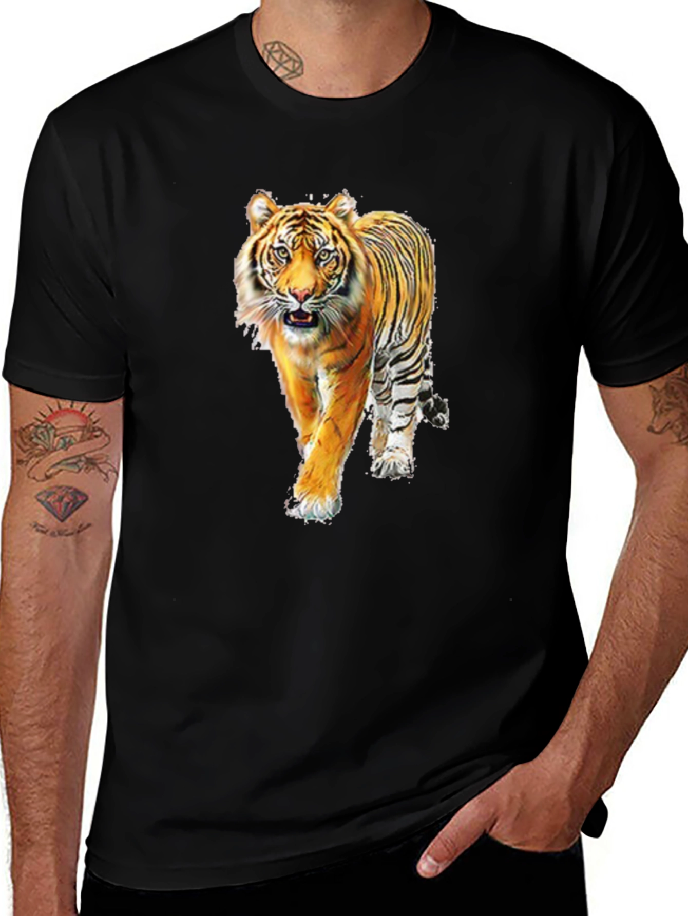 Variant 26 of Tiger Graphic Print Black T-Shirt