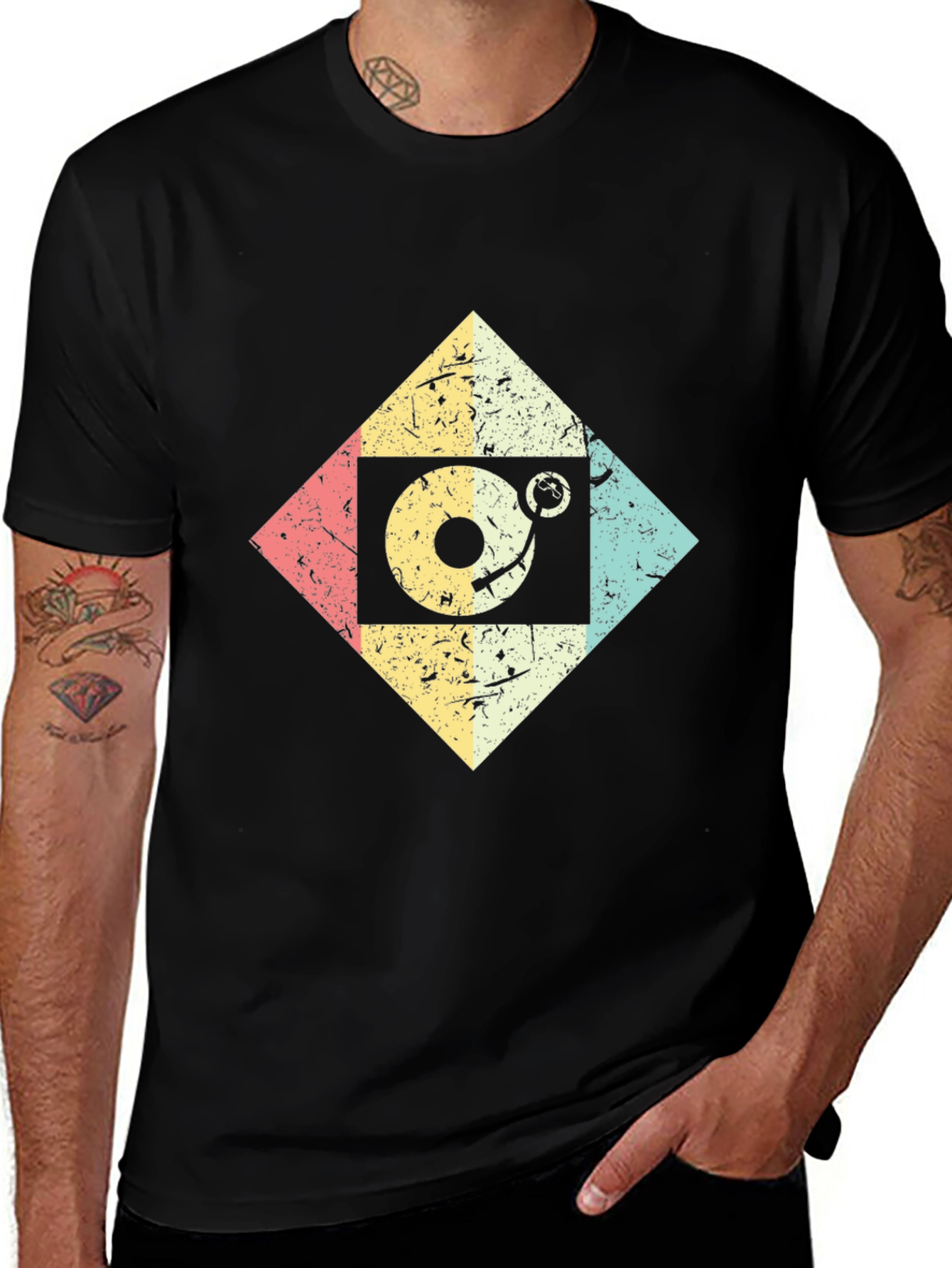 Variant 7 of Vintage Turntable Diamond Graphic Tee - Black