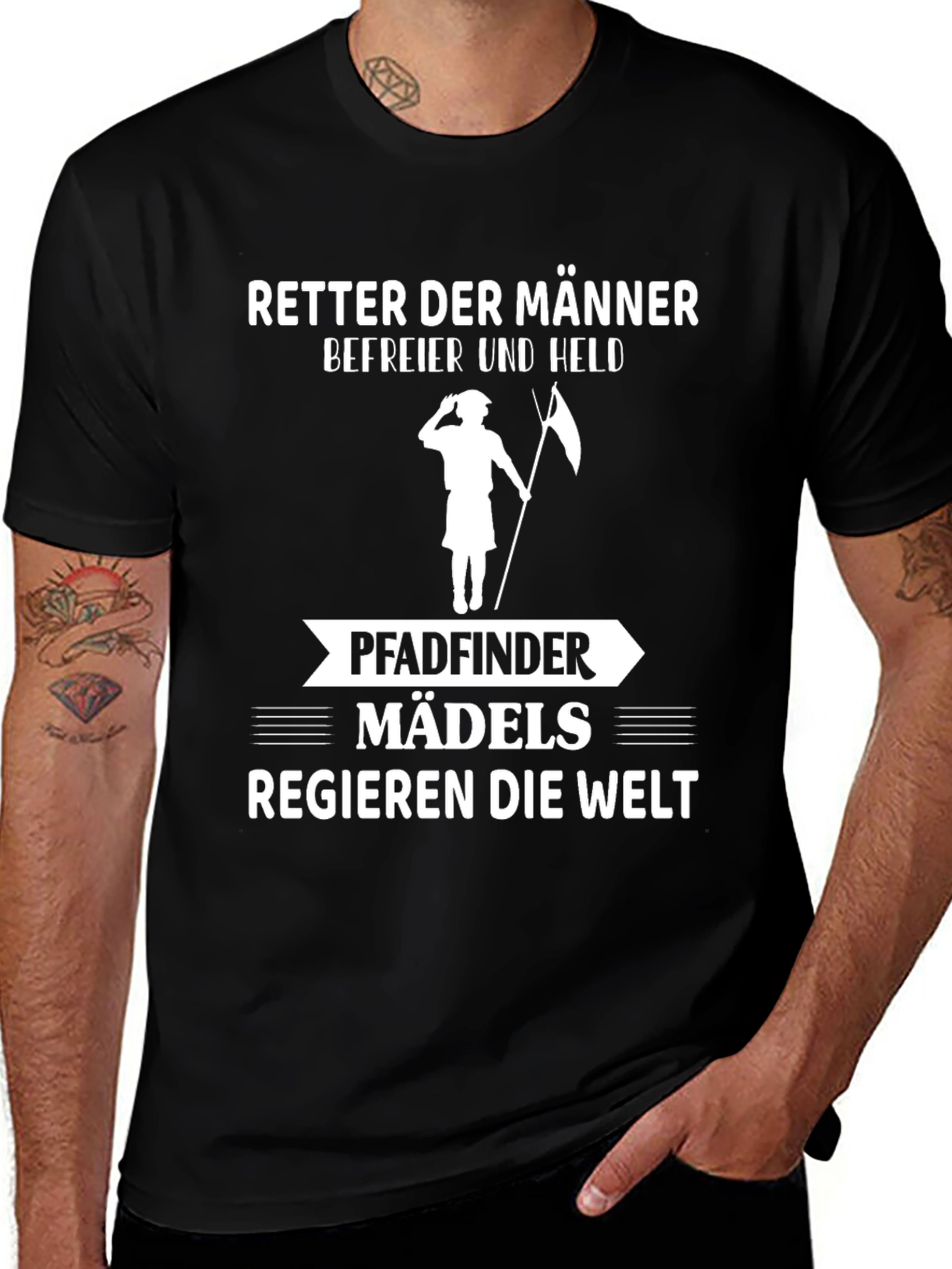 Variant 24 of Retter Der Manner German Text T-Shirt
