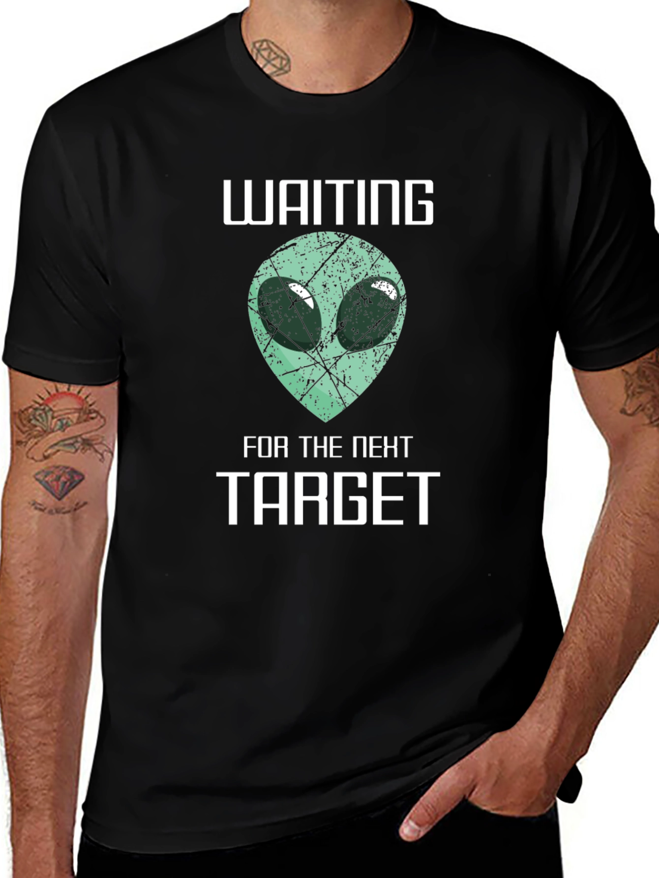 Black Waiting For The Next Target Alien Graphic T-Shirt main image