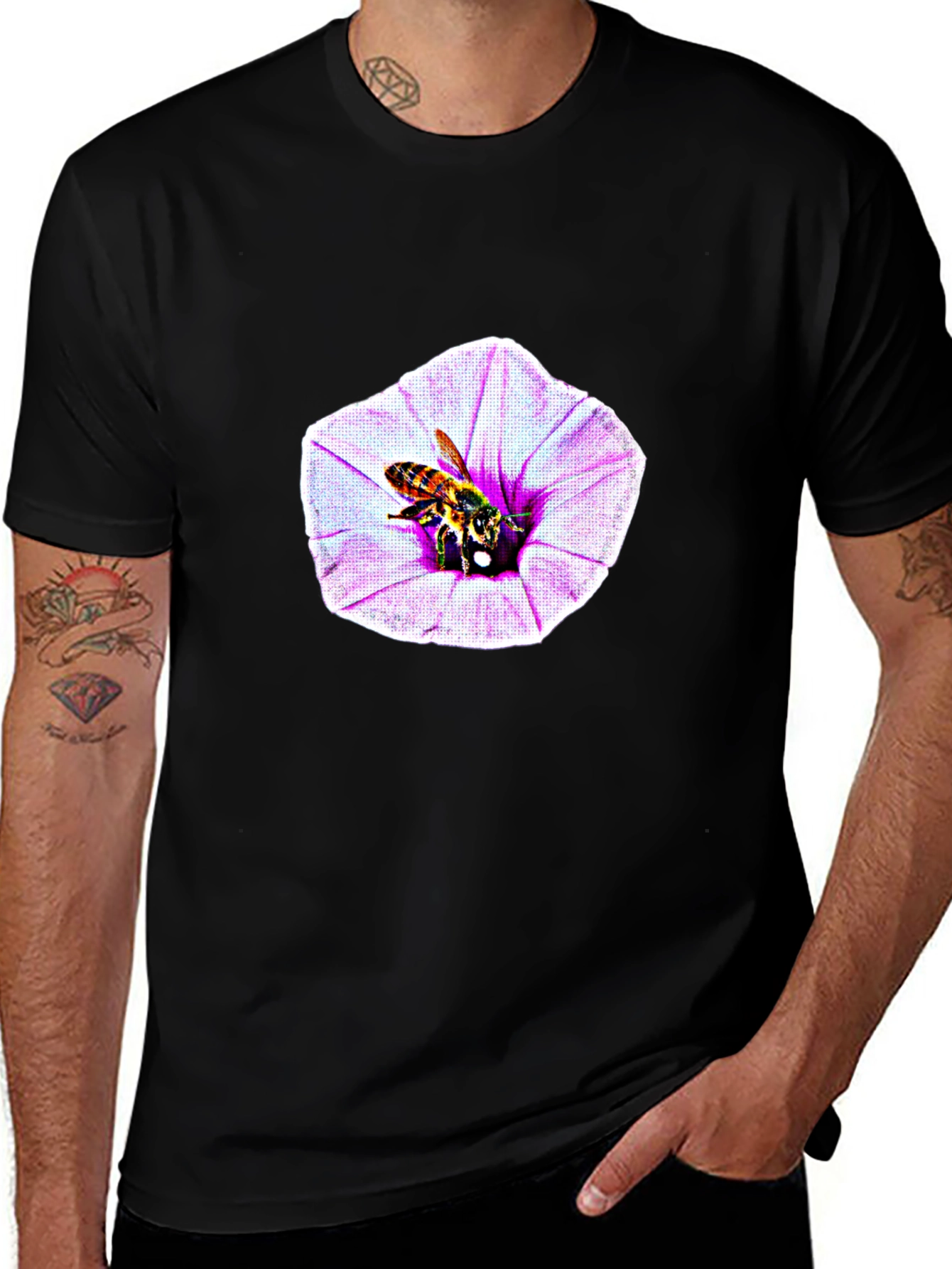 Variant 29 of Bee on Flower Graphic T-Shirt - Black