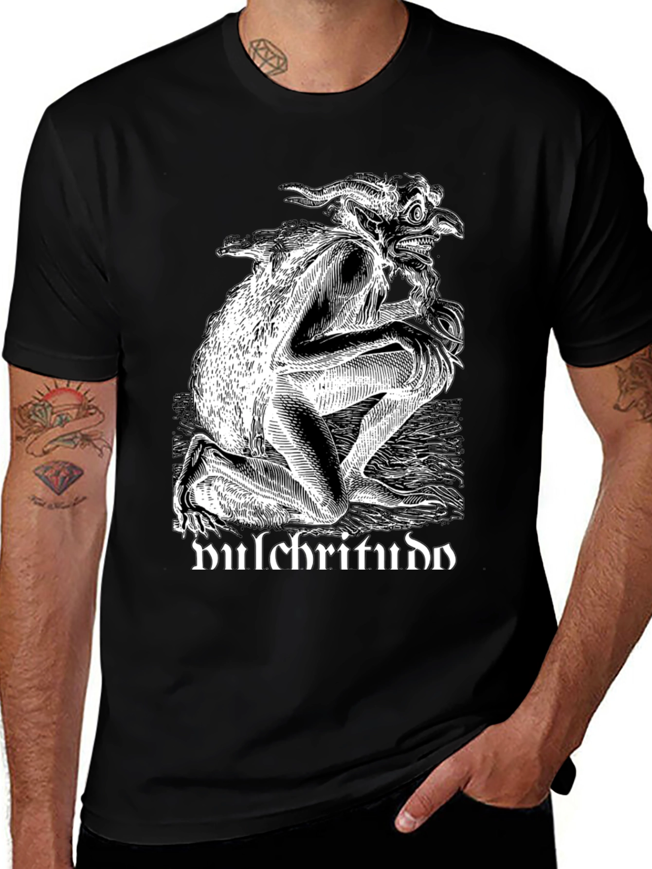 Variant 17 of Occult "Pulchritudo" Graphic Tee