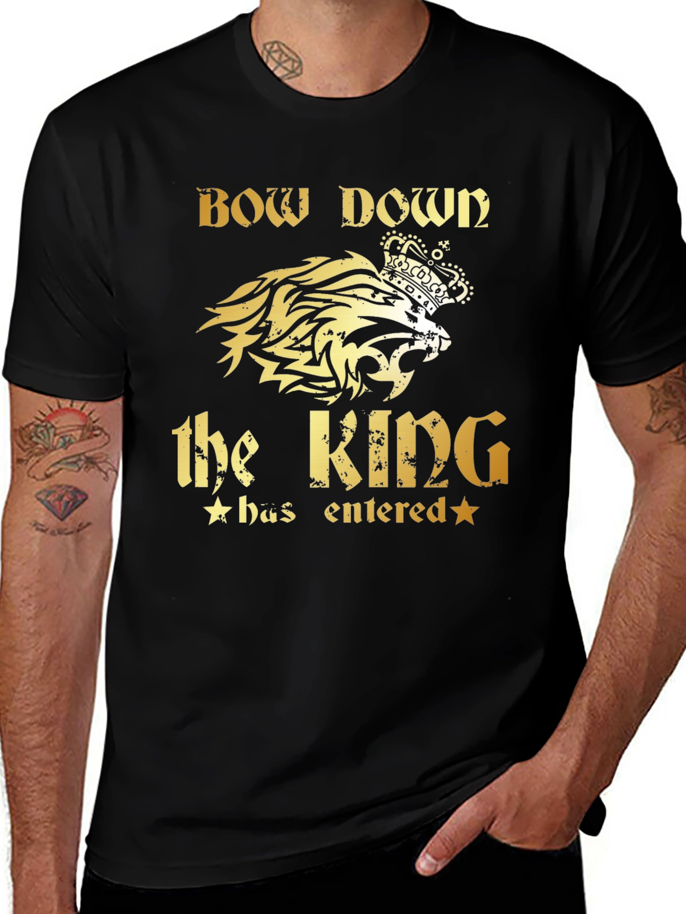 Variant 28 of Bow Down the King Graphic Tee