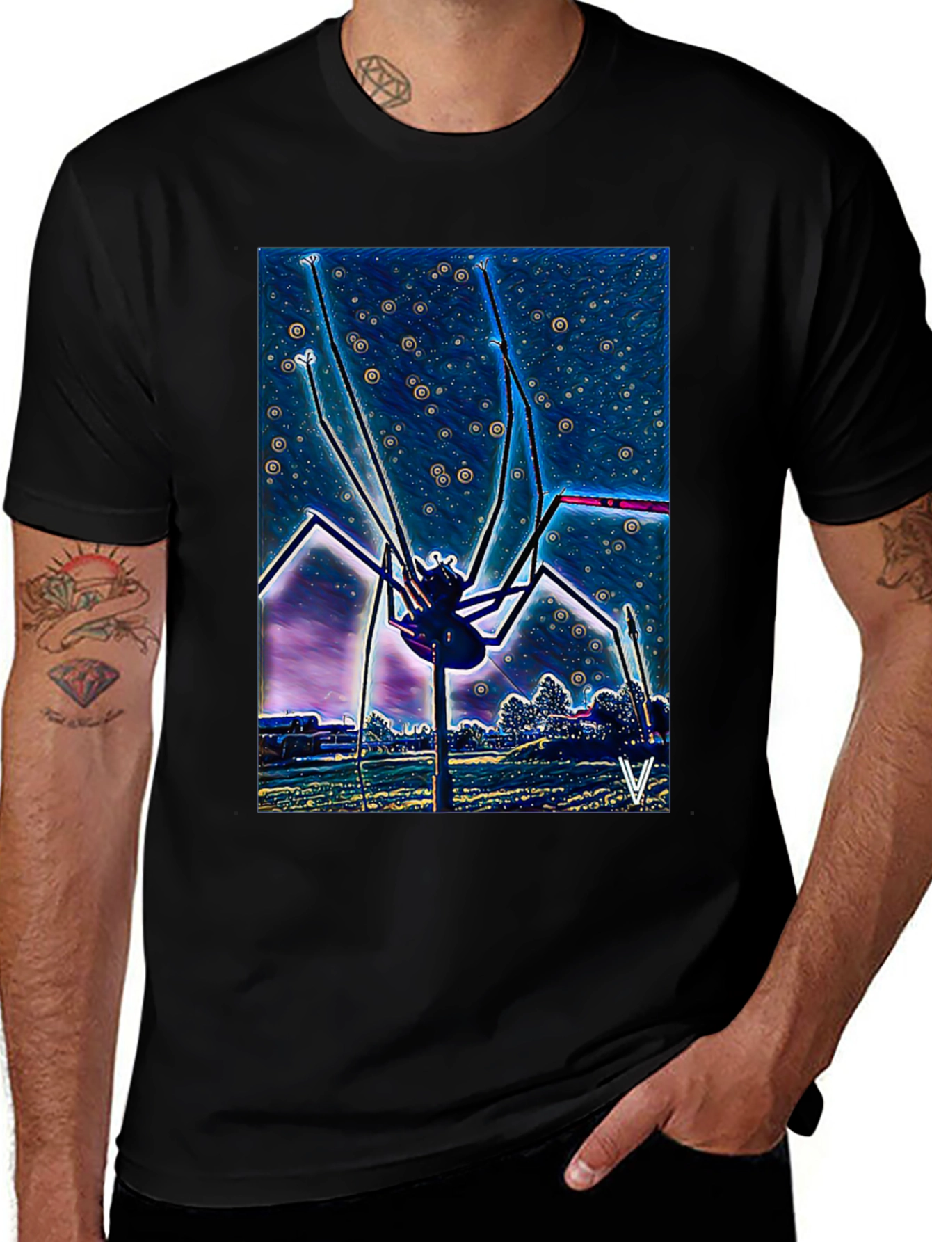 Variant 9 of Surreal Spider Graphic Tee