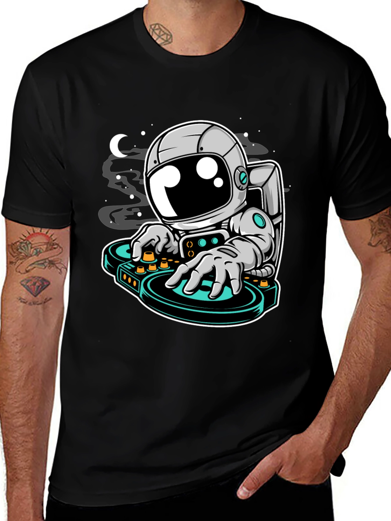 Variant 28 of DJ Astronaut T-Shirt - Space Beats Tee