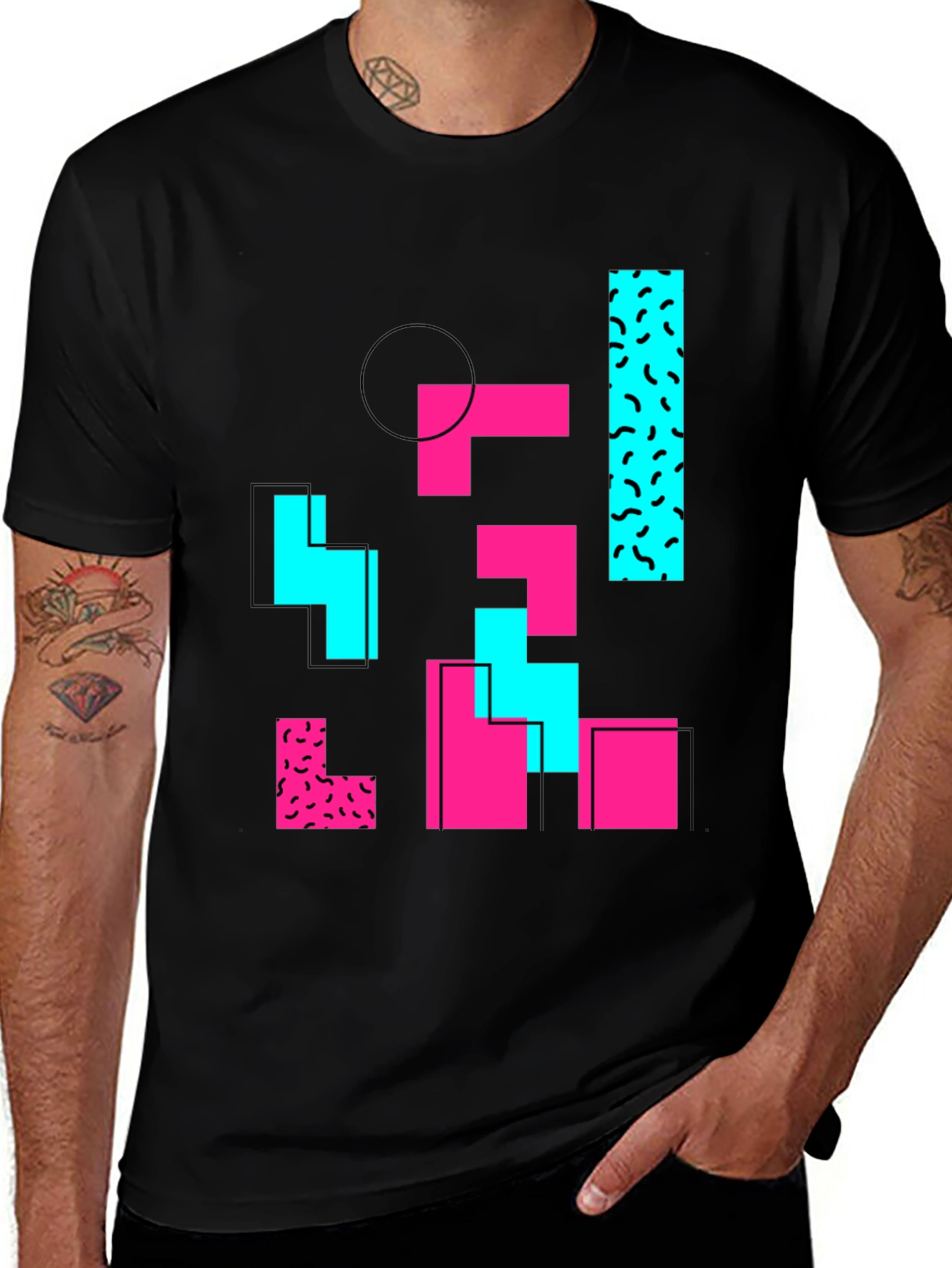 Variant 17 of Retro Geometric T-Shirt - Black