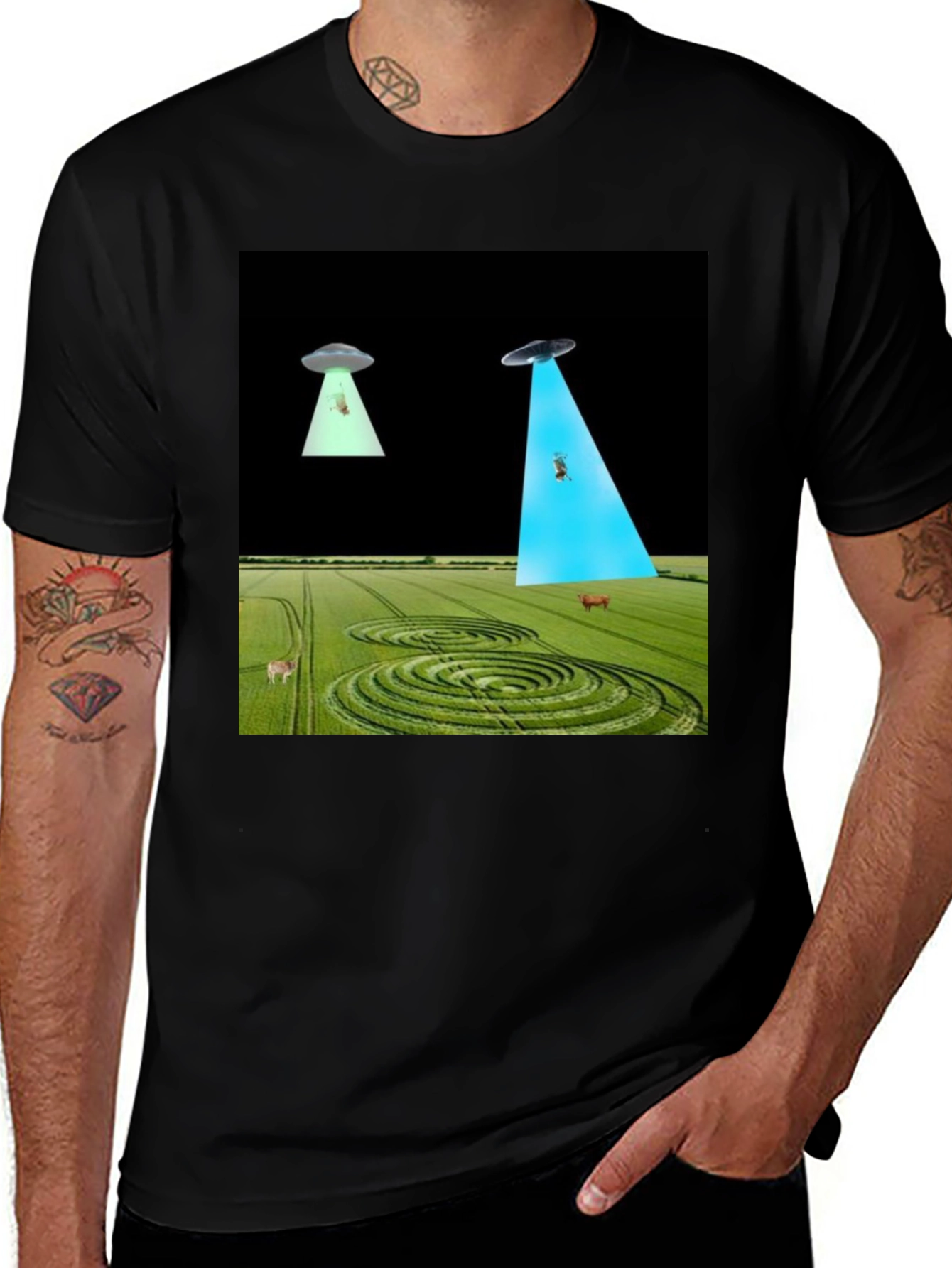 Variant 25 of UFO Abduction T-Shirt - Black