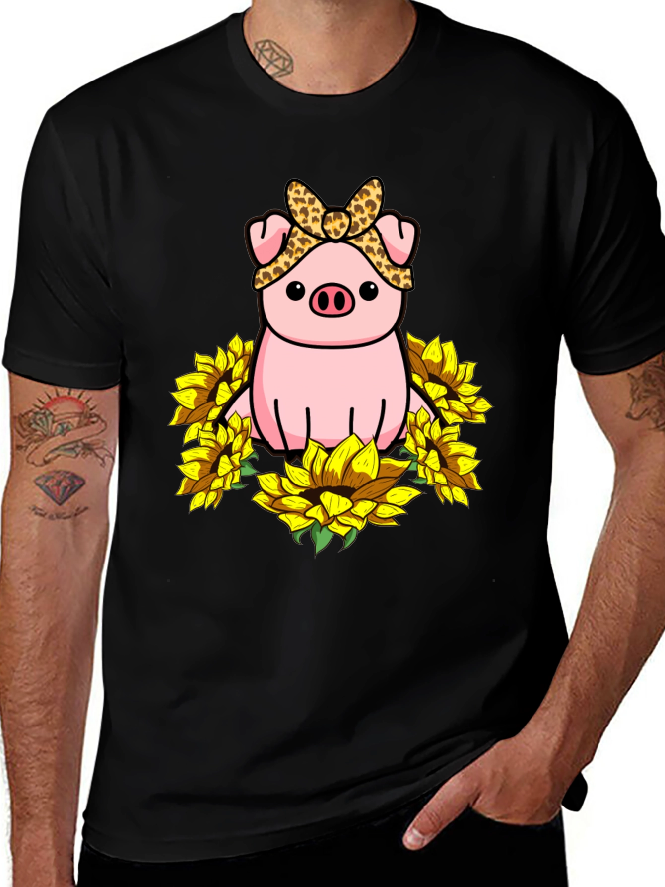 Variant 4 of Cute Pig Sunflower Graphic T-Shirt