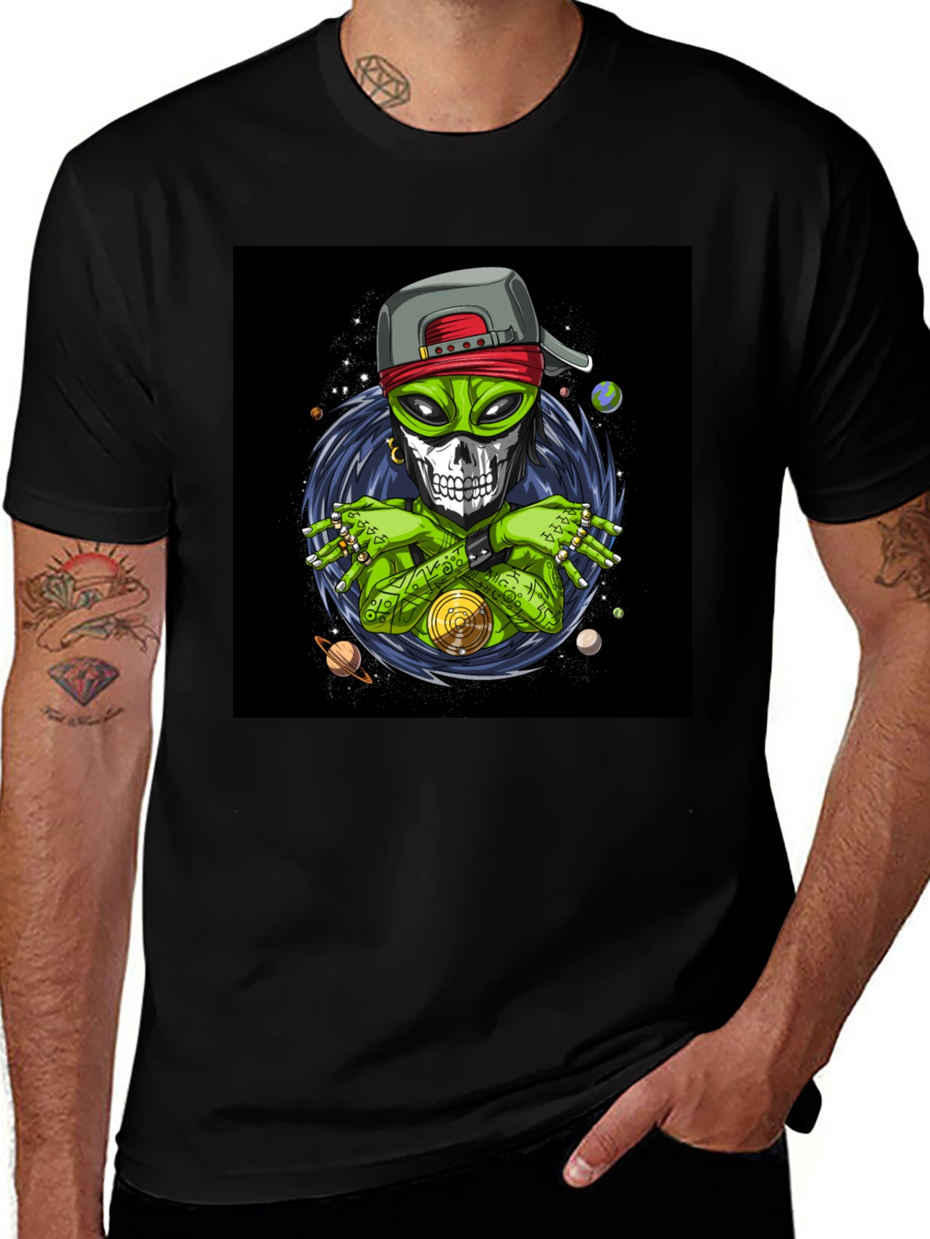 Variant 8 of Alien Rapper Graphic T-Shirt - Black Cotton Tee