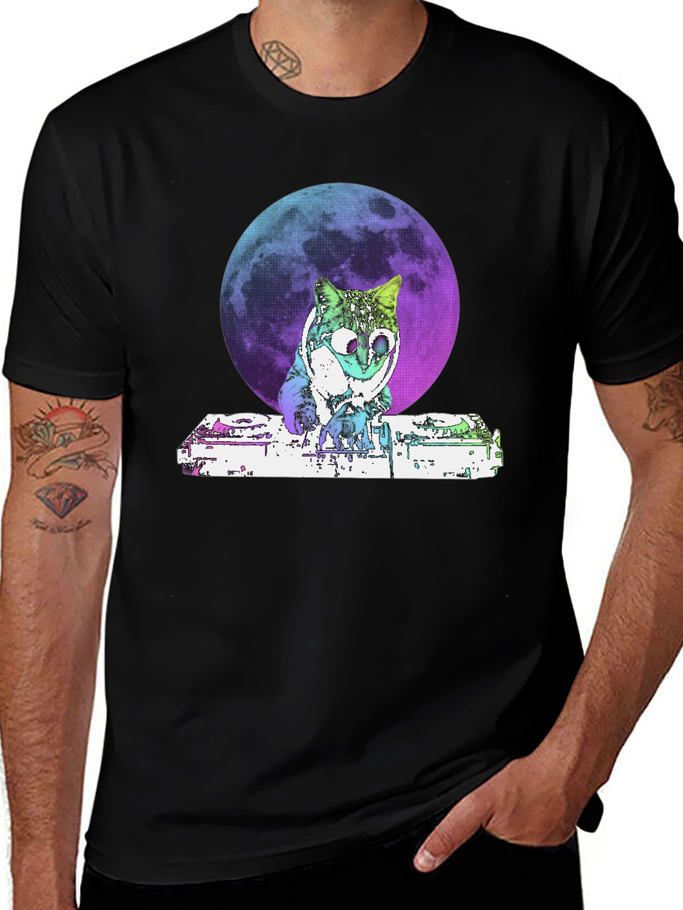 Variant 10 of DJ Cat Moon Graphic T-Shirt