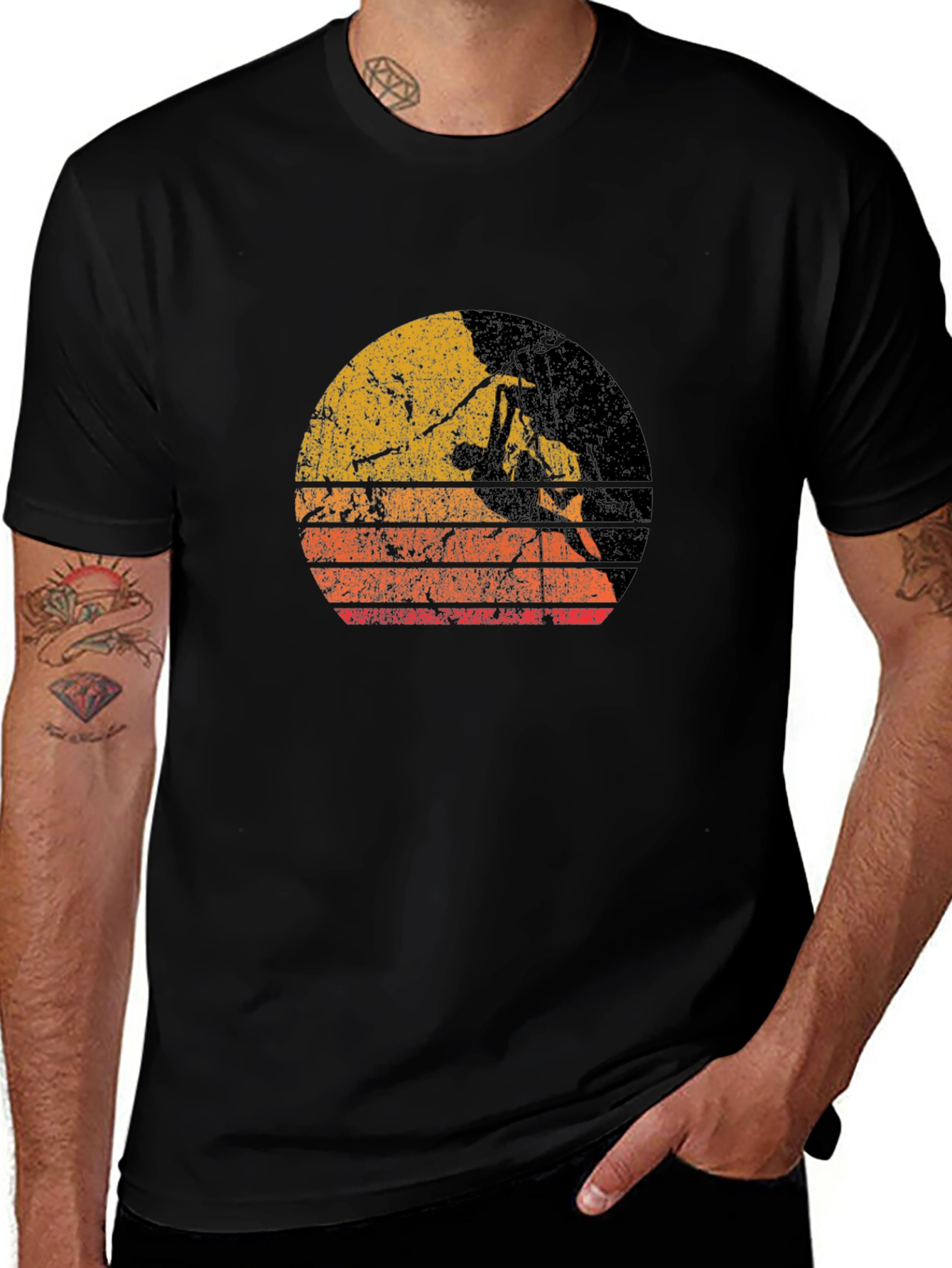 Variant 4 of Retro Rock Climbing T-Shirt - Vintage Style Tee