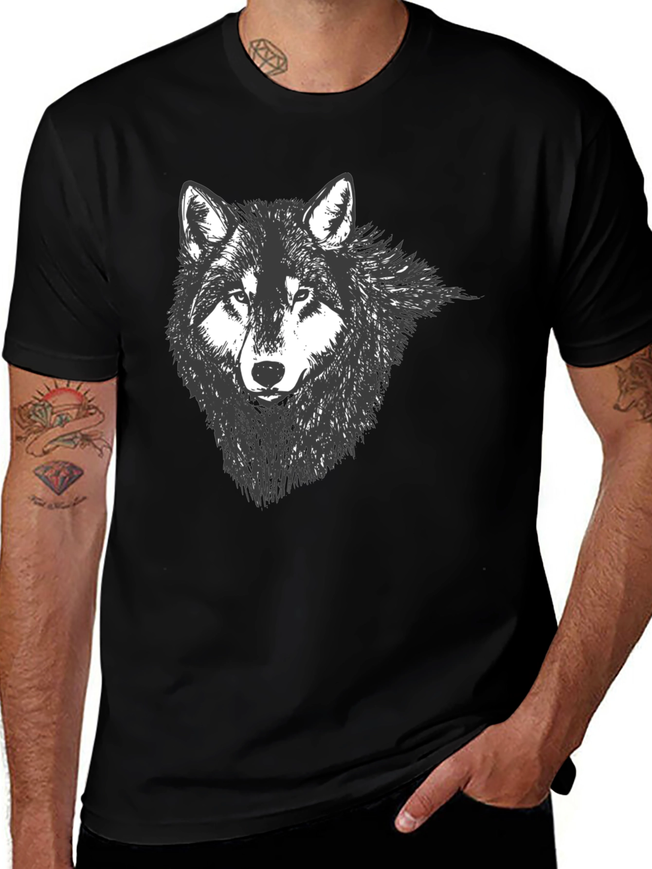 Variant 4 of Men's Black Wolf Graphic Tee