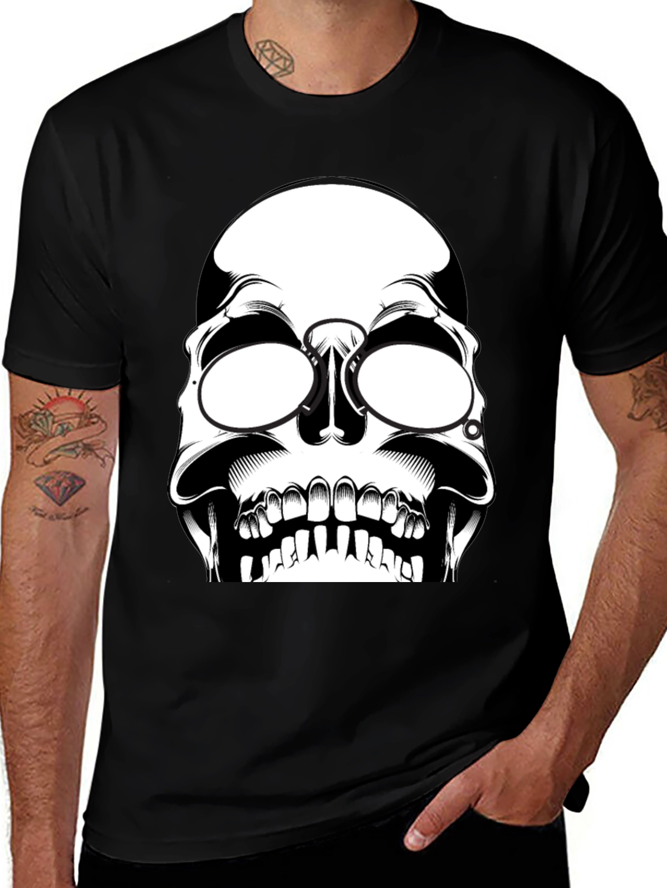 Black Skull Graphic T-Shirt - Edgy Style main image