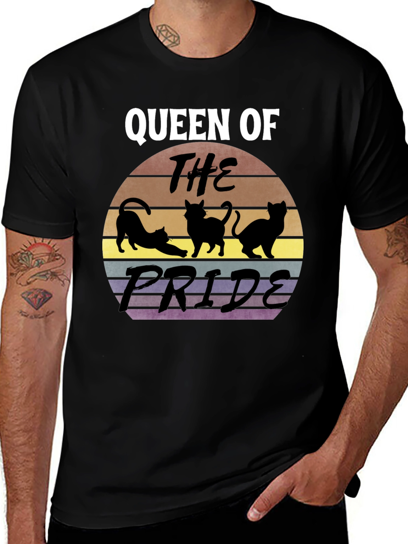 Variant 26 of Queen of the Pride Cat T-Shirt