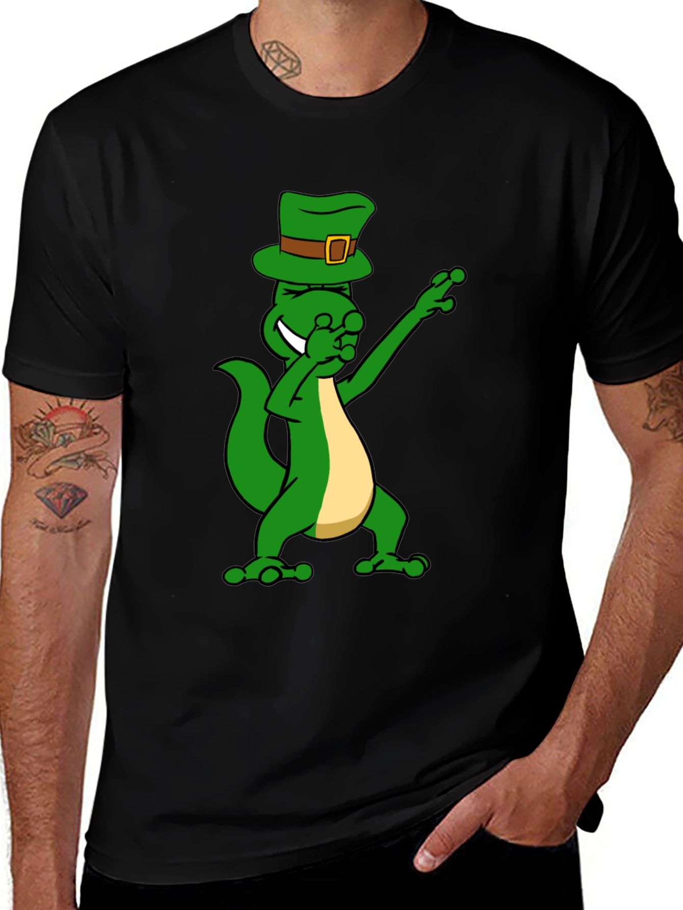 Lucky Leprechaun Lizard Men's Black T-Shirt