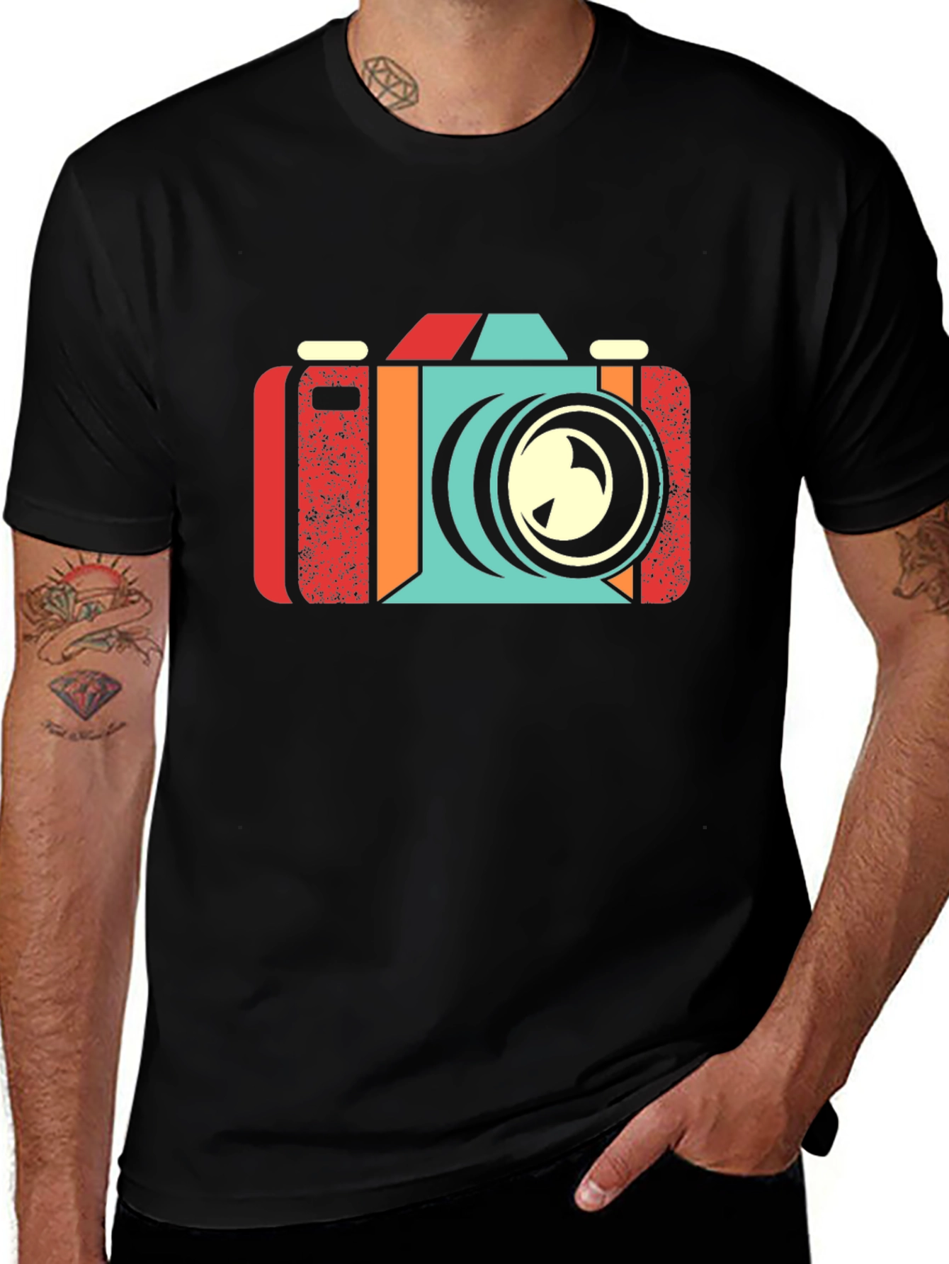 Variant 7 of Retro Camera Graphic T-Shirt - Black