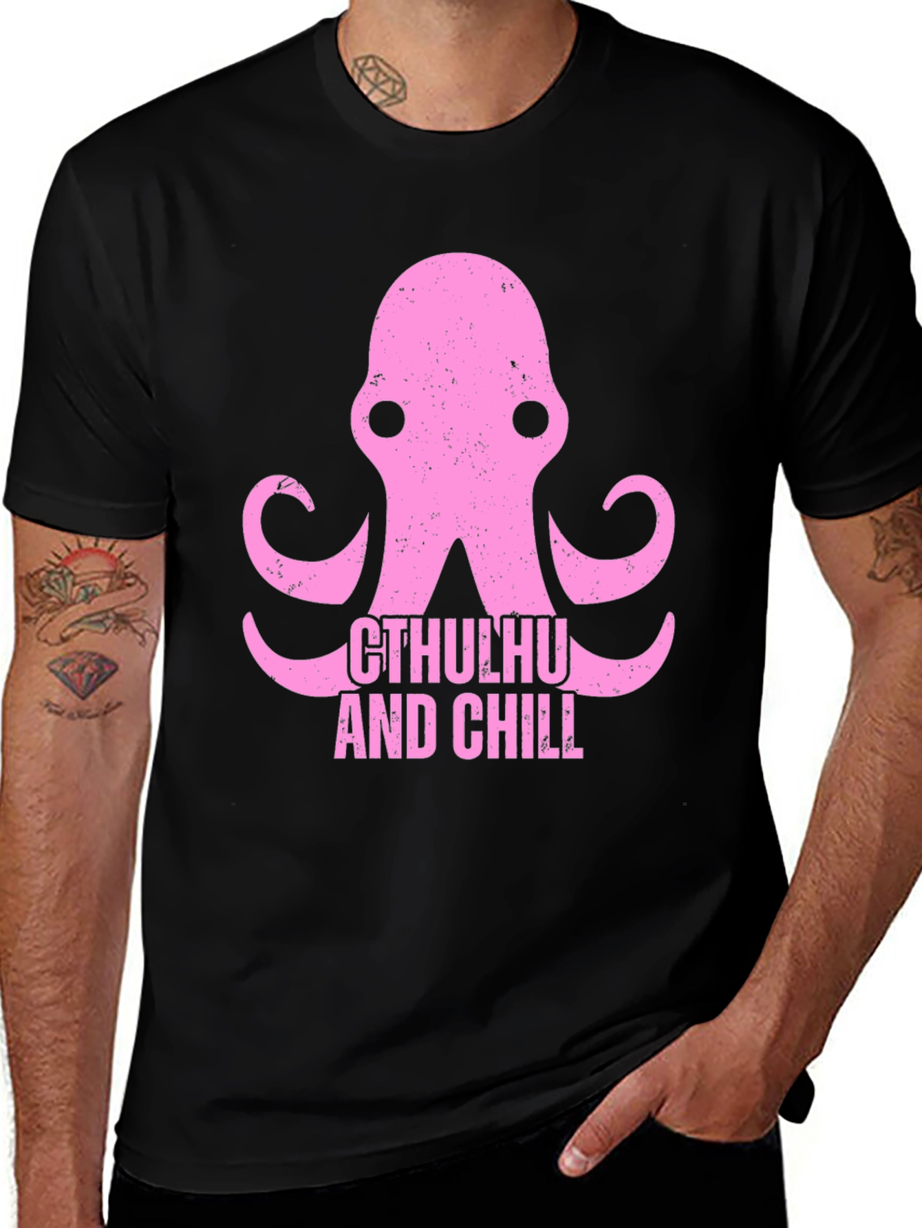 Cthulhu and Chill Graphic T-Shirt