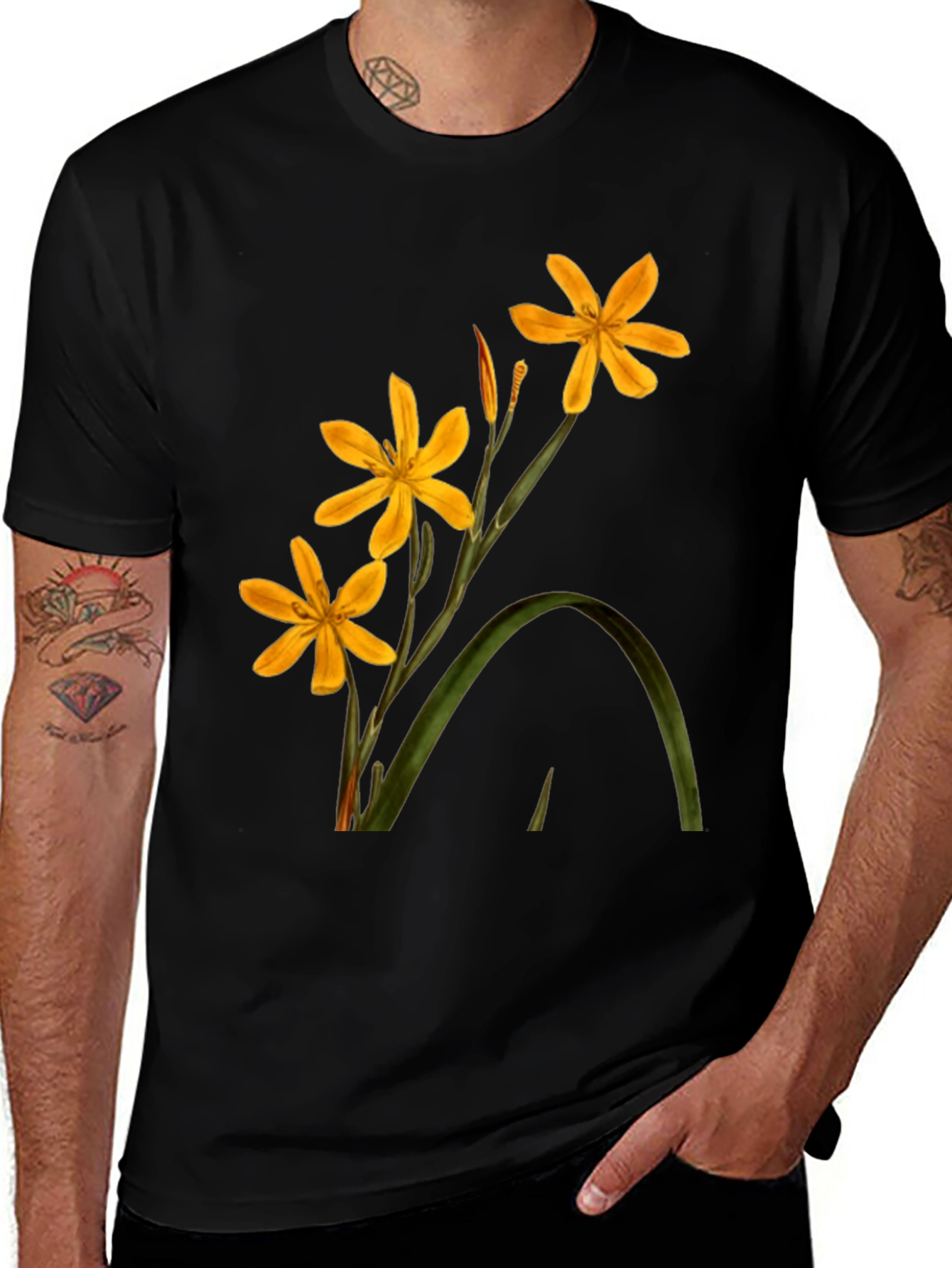 Variant 26 of Floral Print Black T-Shirt