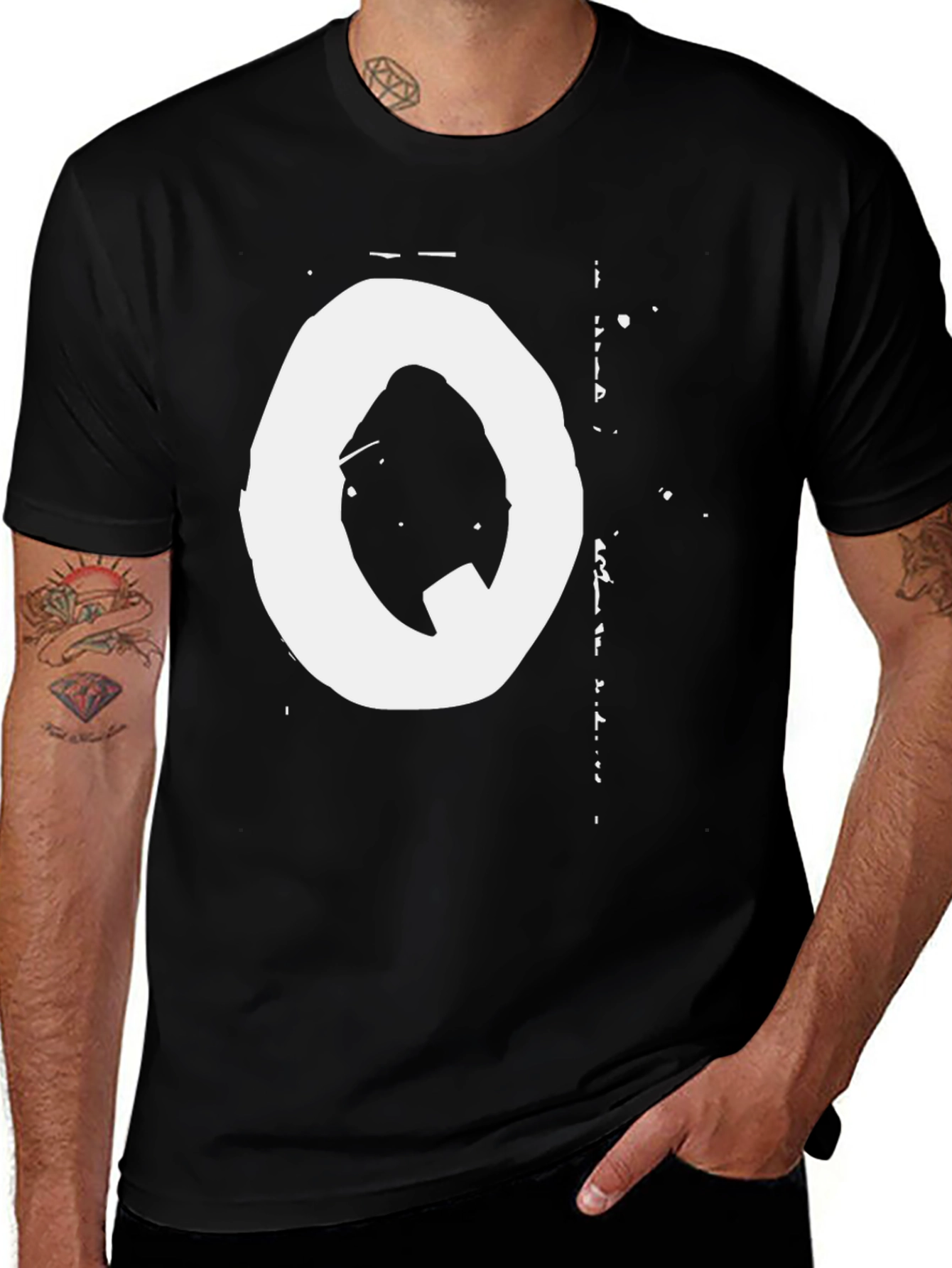 Variant 29 of Abstract O Graphic Print T-Shirt - Black