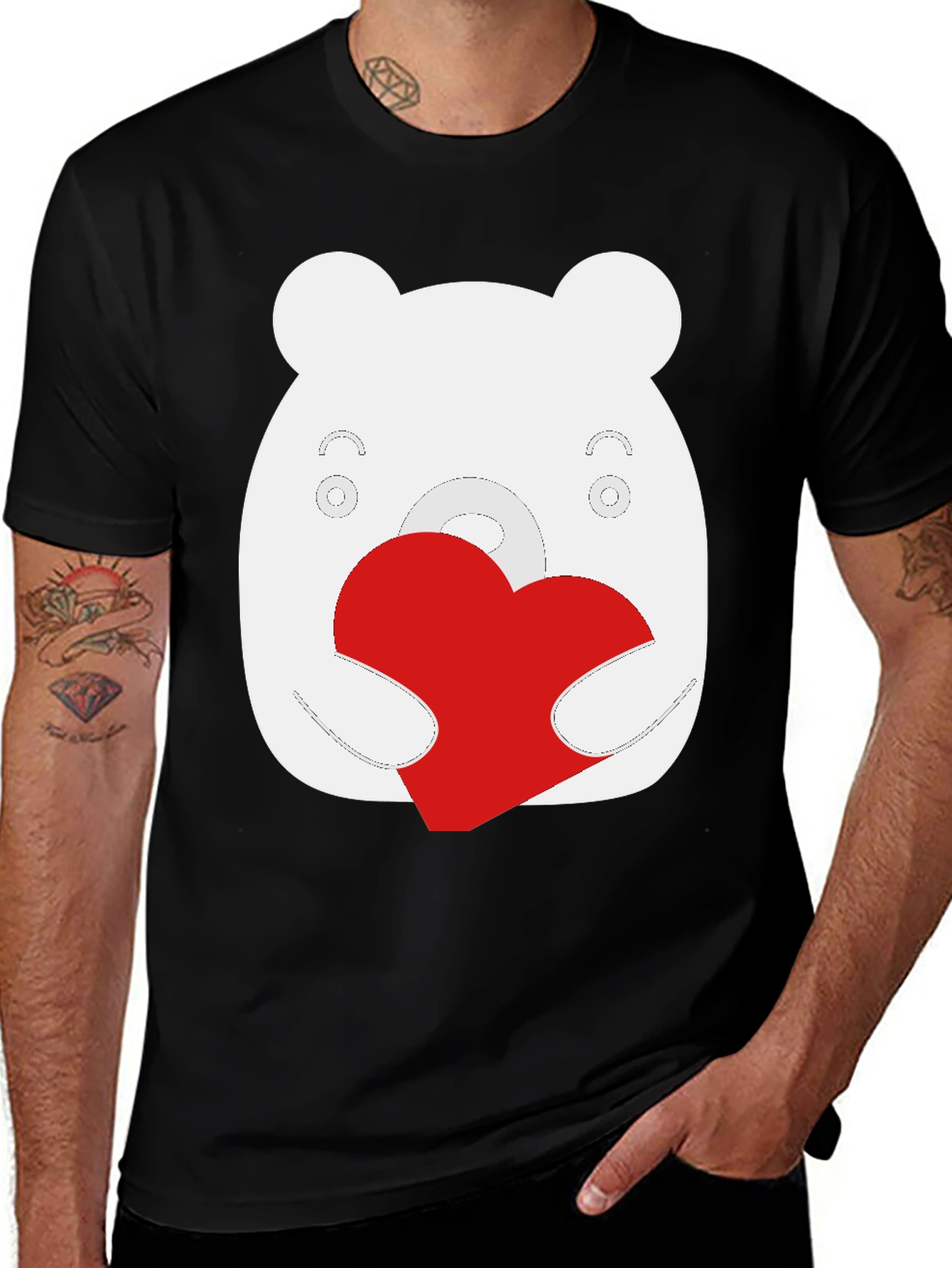 Variant 18 of Cute Bear Heart Graphic Black T-Shirt