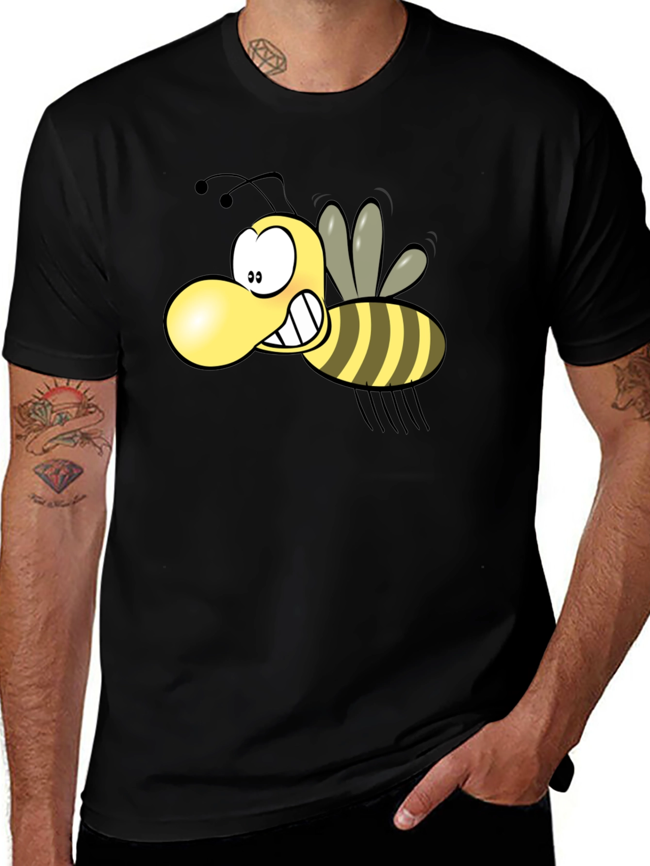Variant 9 of Cartoon Bee Graphic Black T-Shirt
