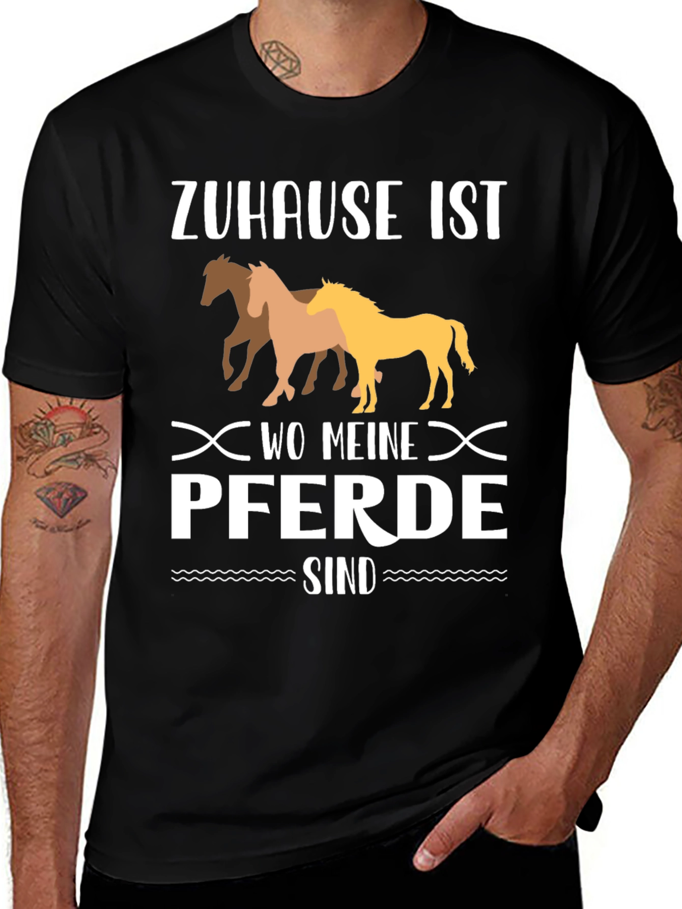 Variant 12 of Zuhause Ist Wo Meine Pferde Sind T-Shirt