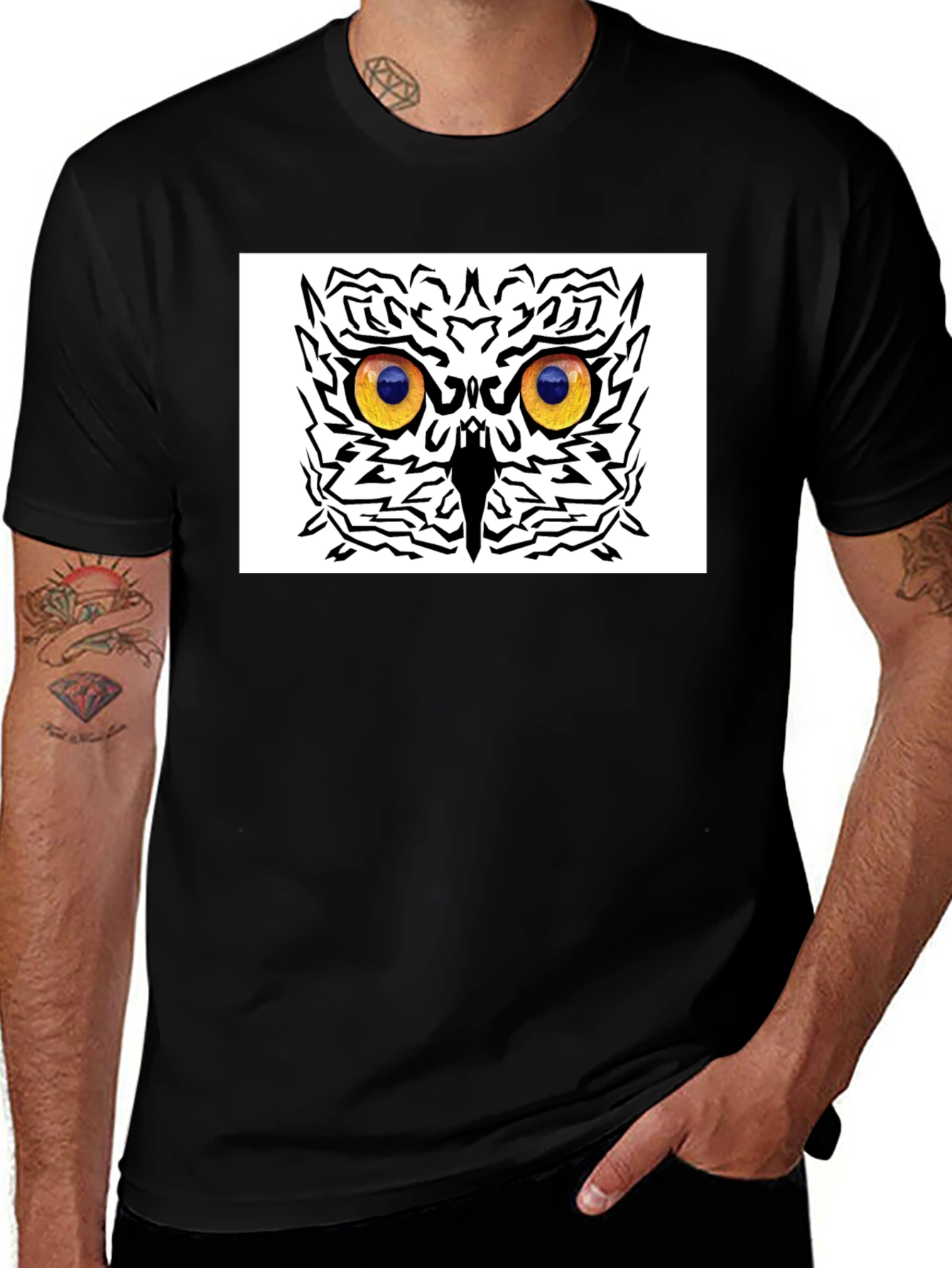 Variant 2 of Owl Eyes Graphic Print Black T-Shirt