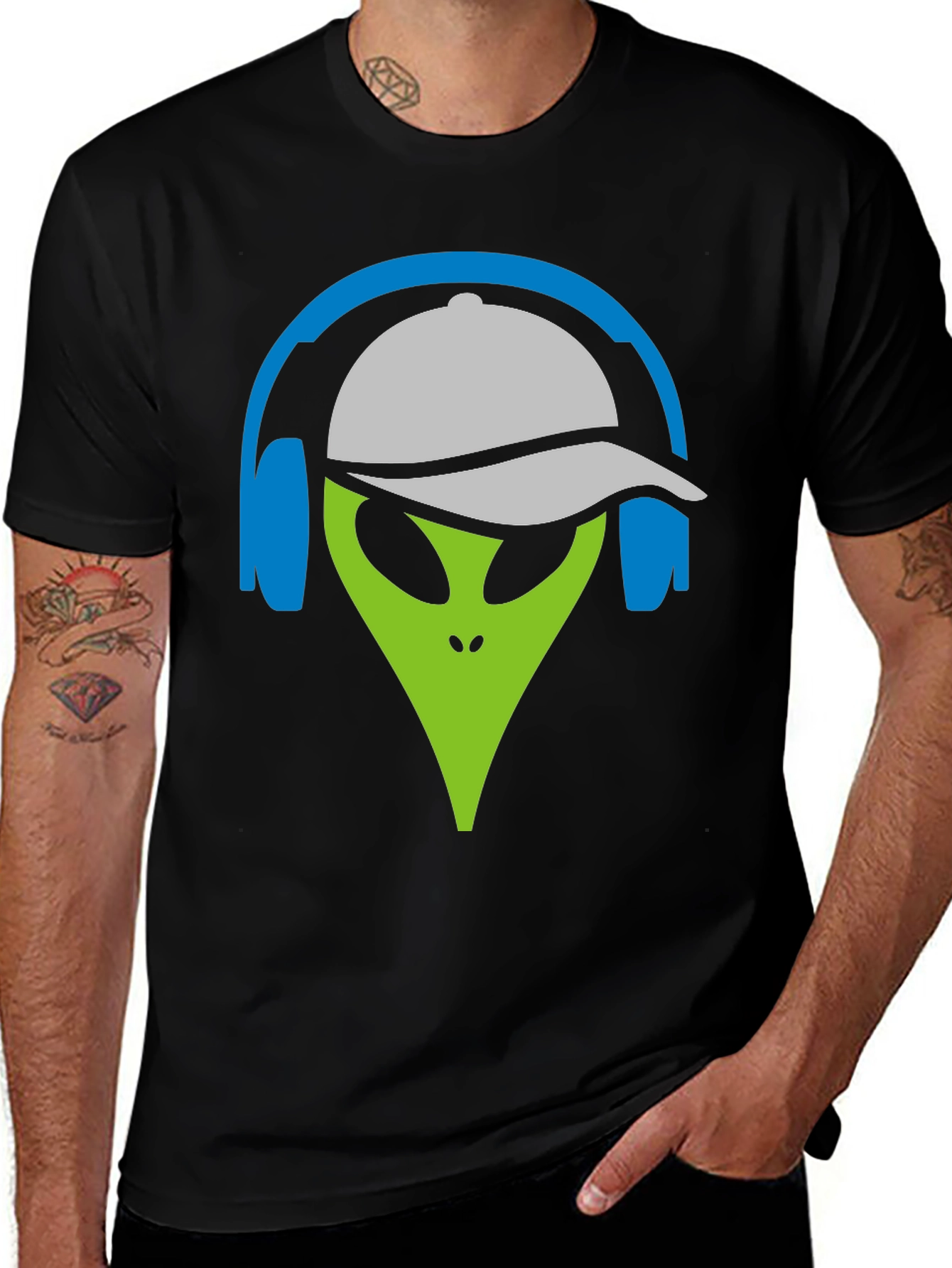 Variant 6 of Alien DJ Graphic Tee - Cool Casual Style