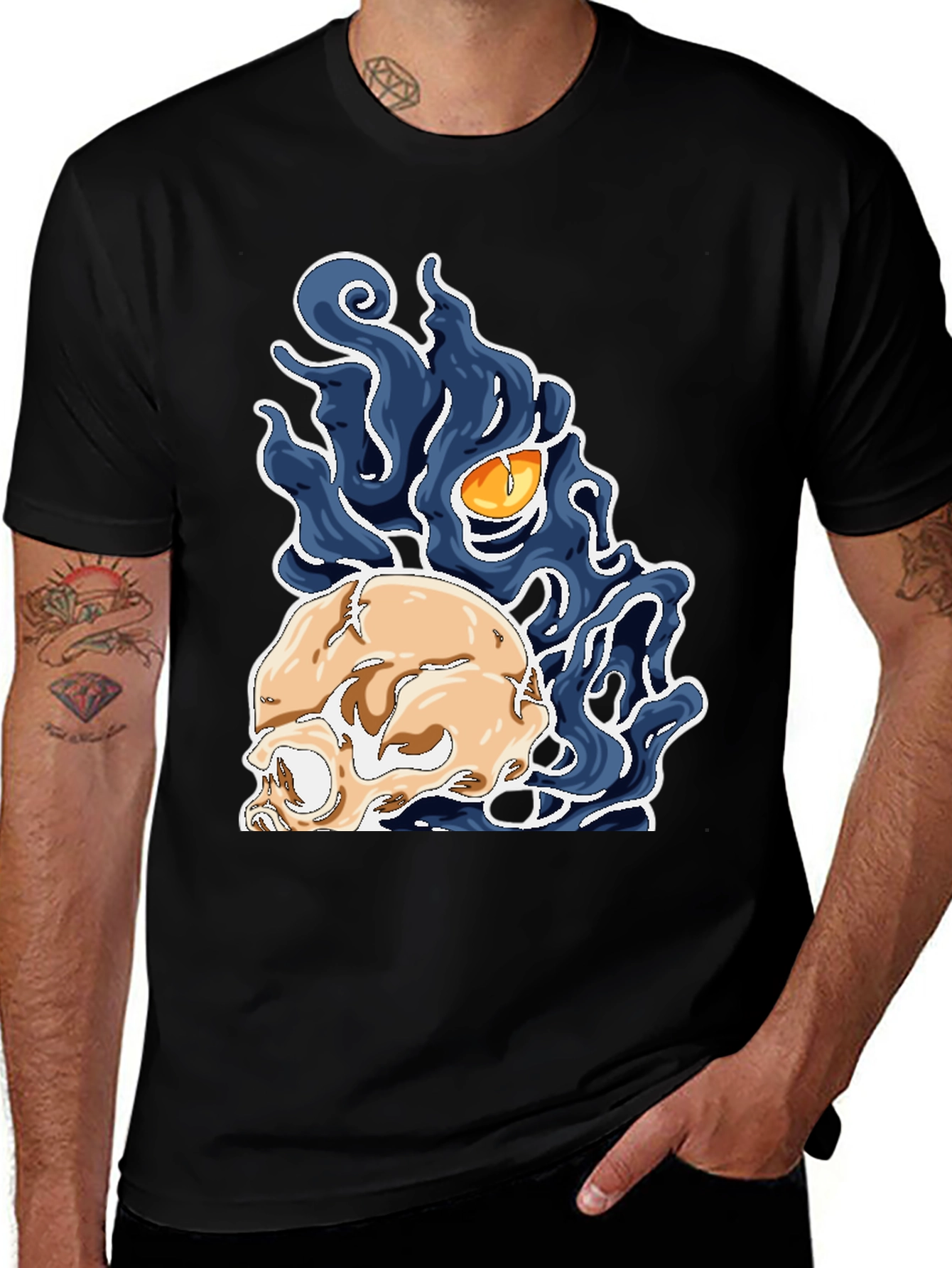 Variant 10 of Skull & Eye Graphic T-Shirt