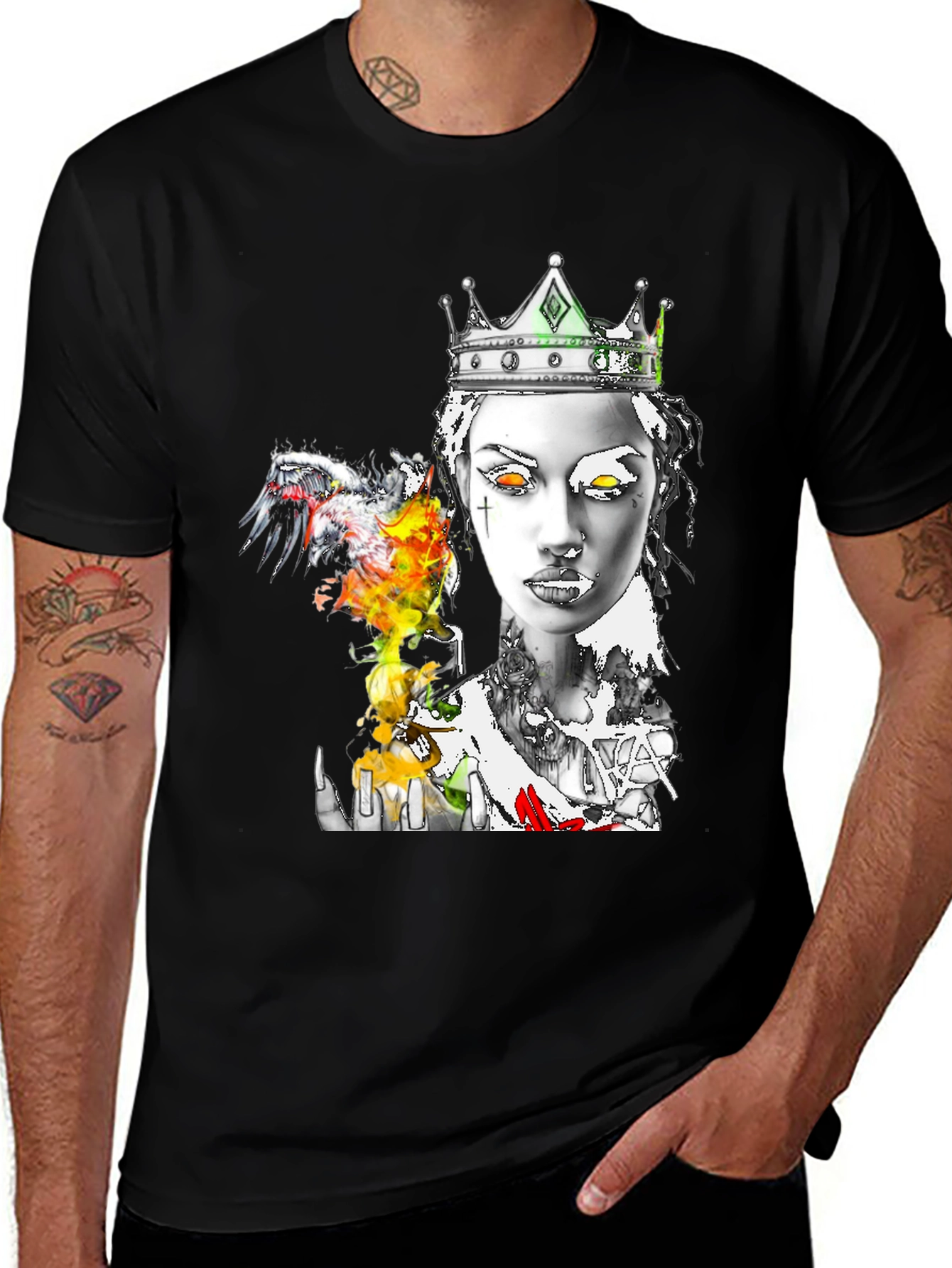 Variant 18 of Queen Graphic Print Black T-Shirt