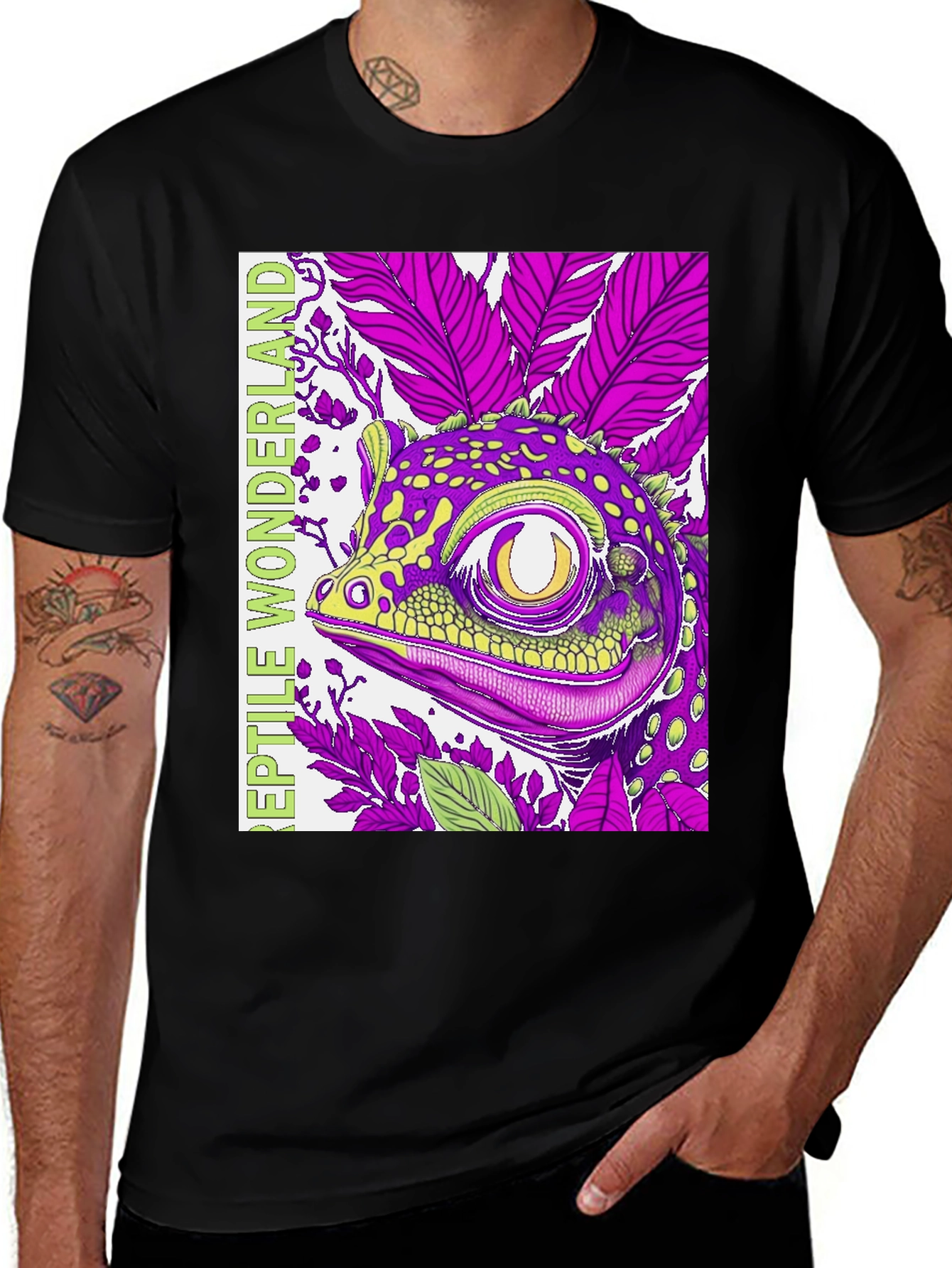 Variant 3 of Reptile Wonderland T-Shirt: Gecko Graphic Tee